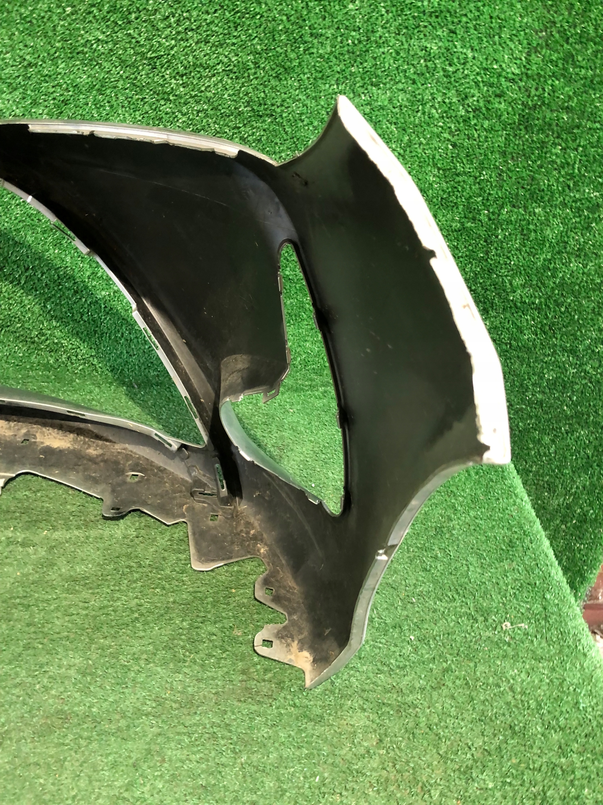 front bumper front TOYOTA YARIS III LIFT 17