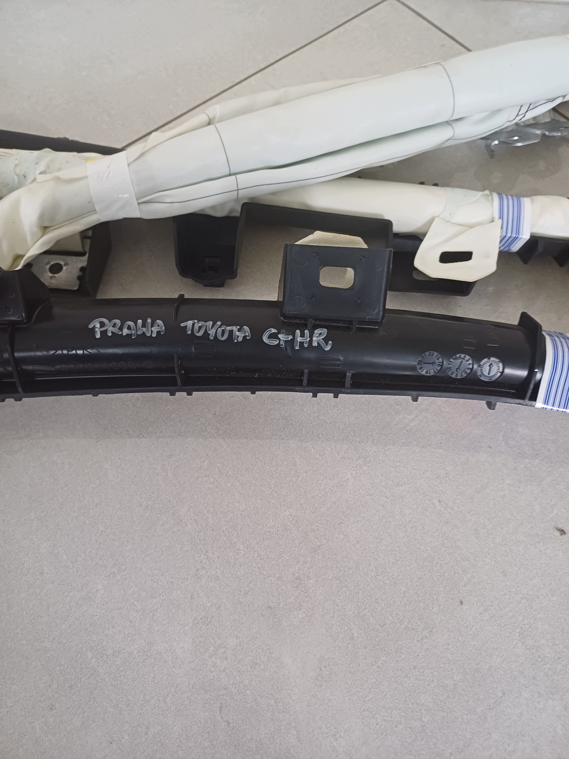 dachvorhang airbag rechts TOYOTA C- HR