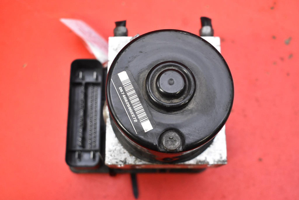 Pompa ABS 30742654 VOLVO V50 1 e 2.0 D 136 KM 03-11