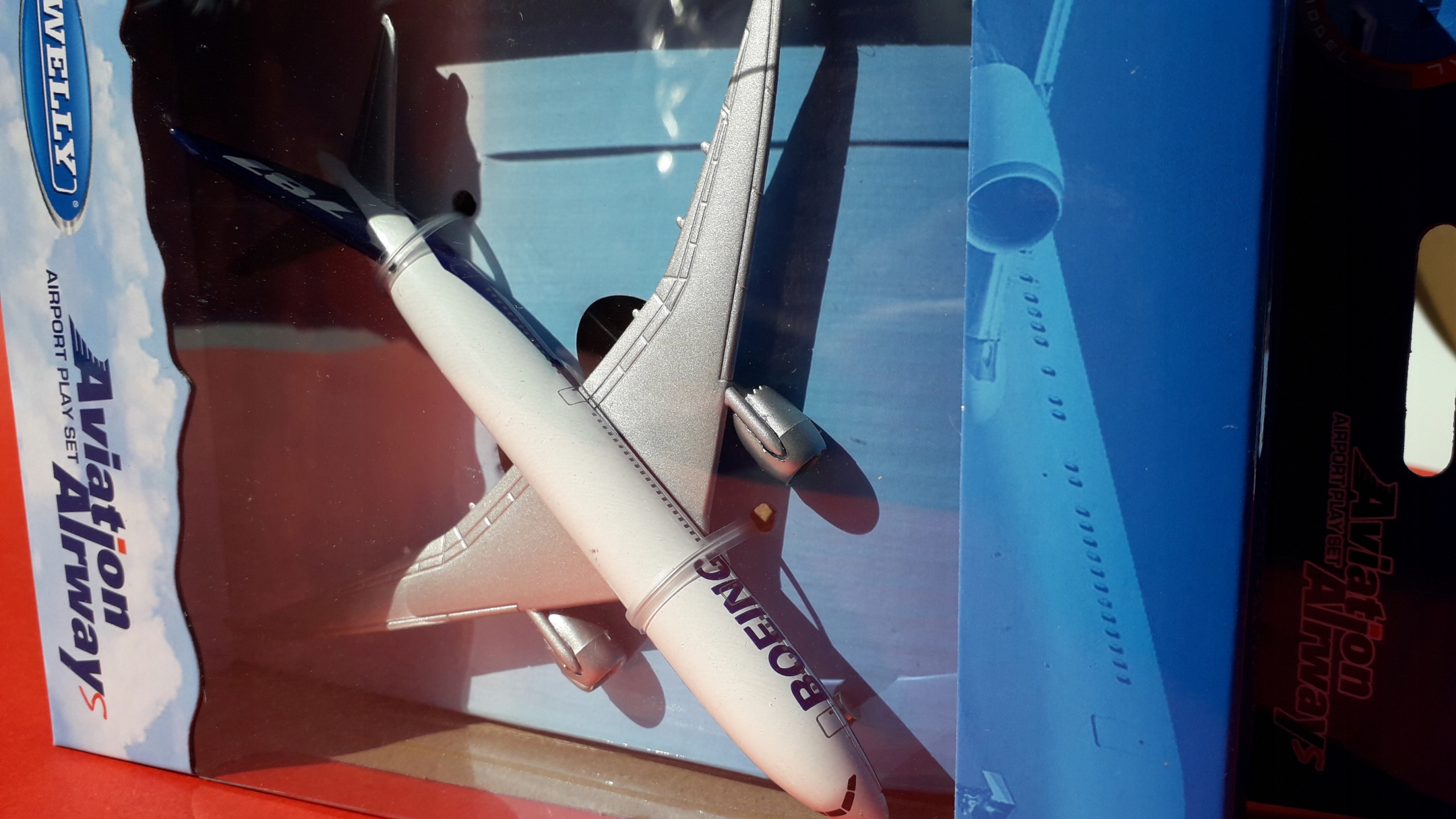 Samolot BOEING 787 Metalowy Model WELLY 9212 Marka Welly