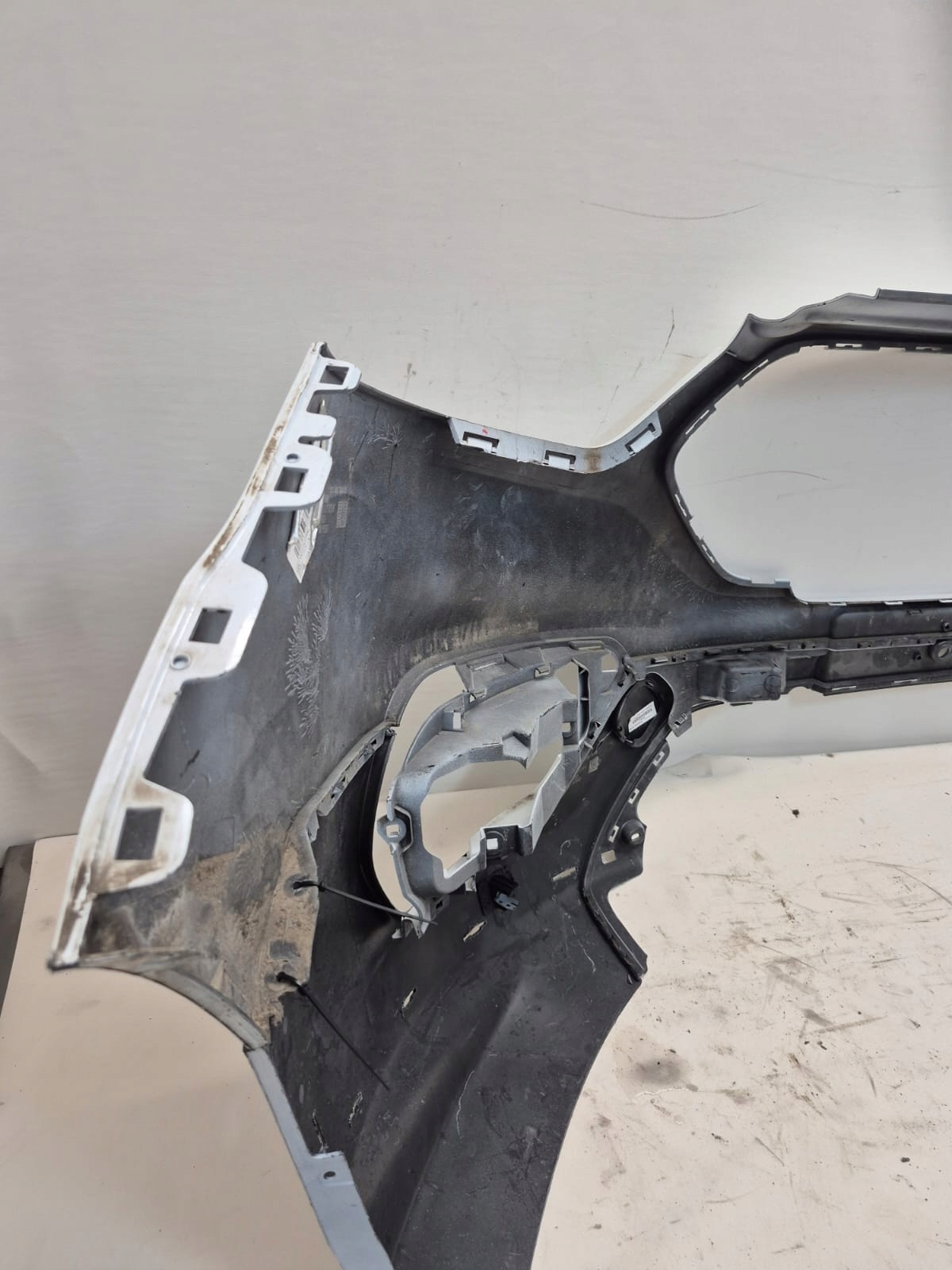 FORD TRANSIT CUSTOM and 1 MK1 ACTIVE LIFT 17-23 bumper front front PDC