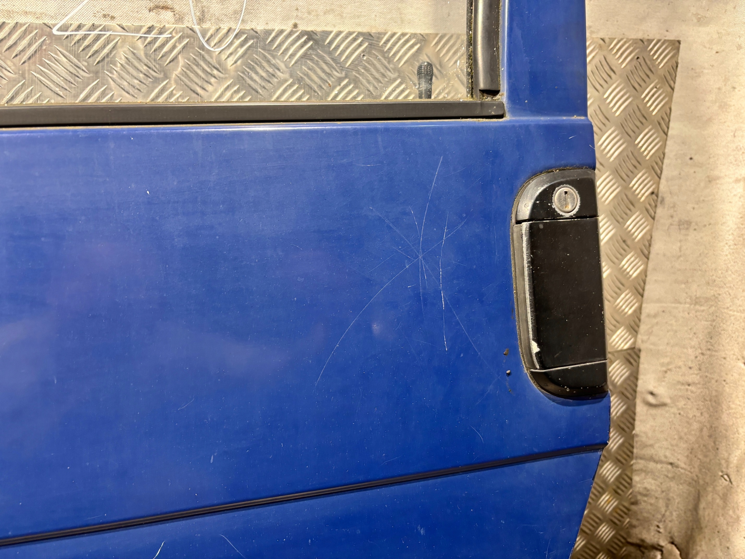 door left front VW TRANSPORTER T4