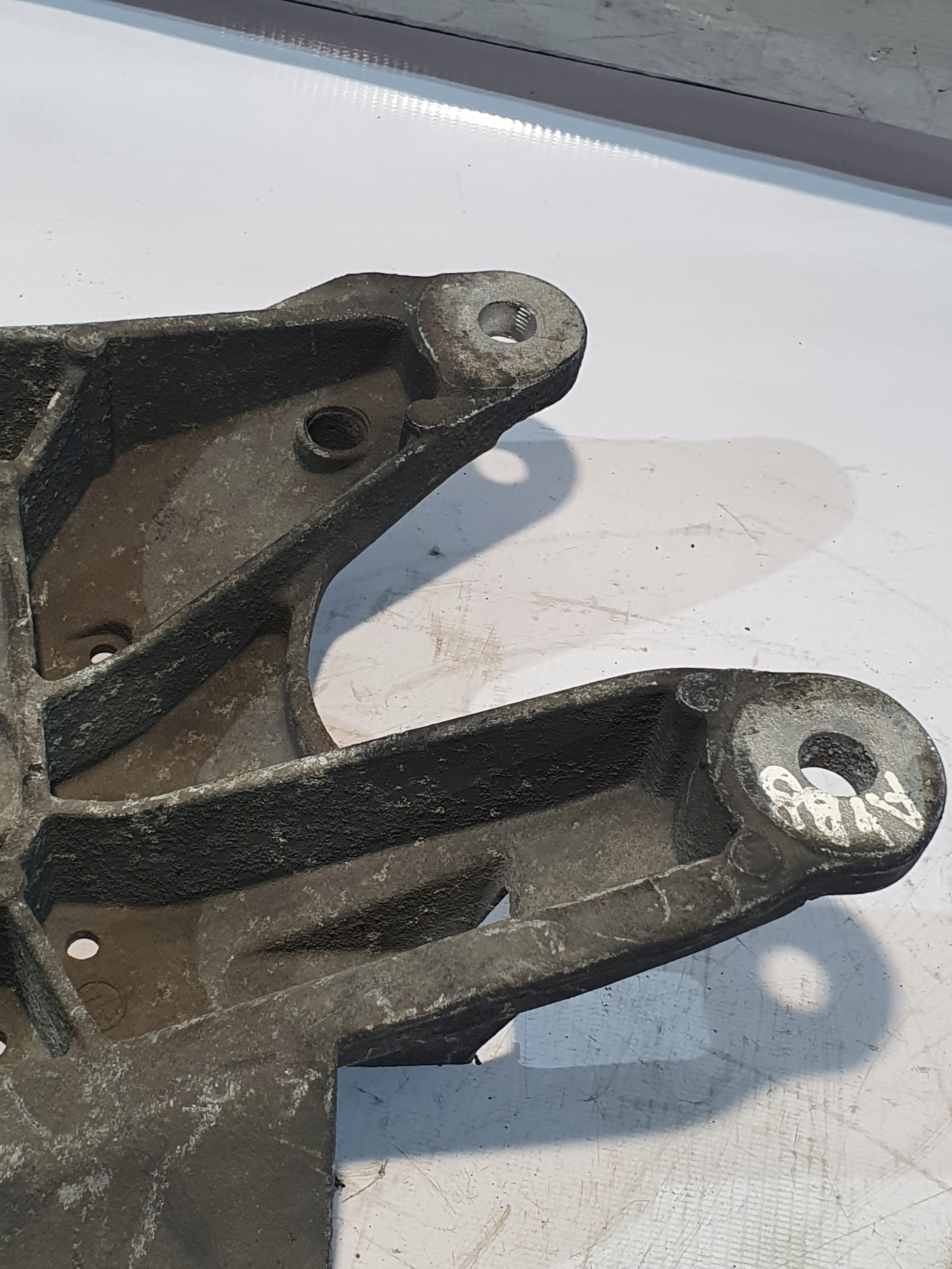 Getriebehalter getriebe OE 8K0399263K AUDI A4 B8 2.0TDI
