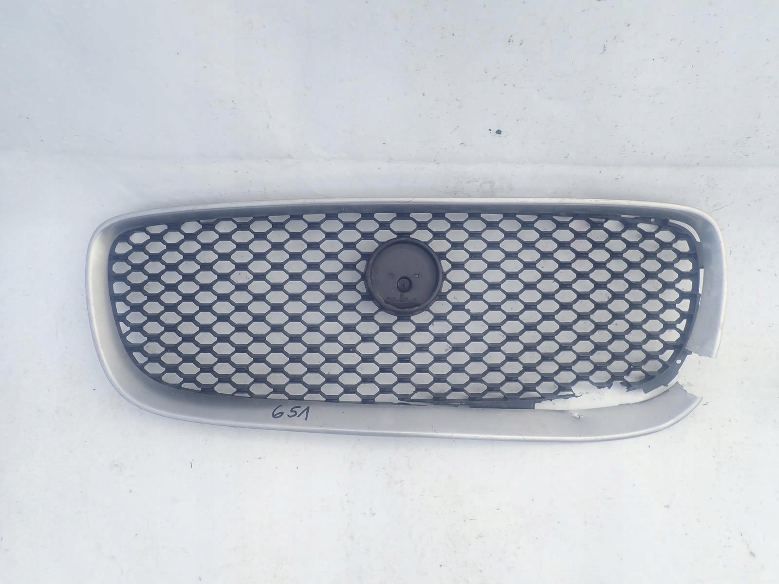 JAGUAR XF II 2 X260 15-> Grill Grill