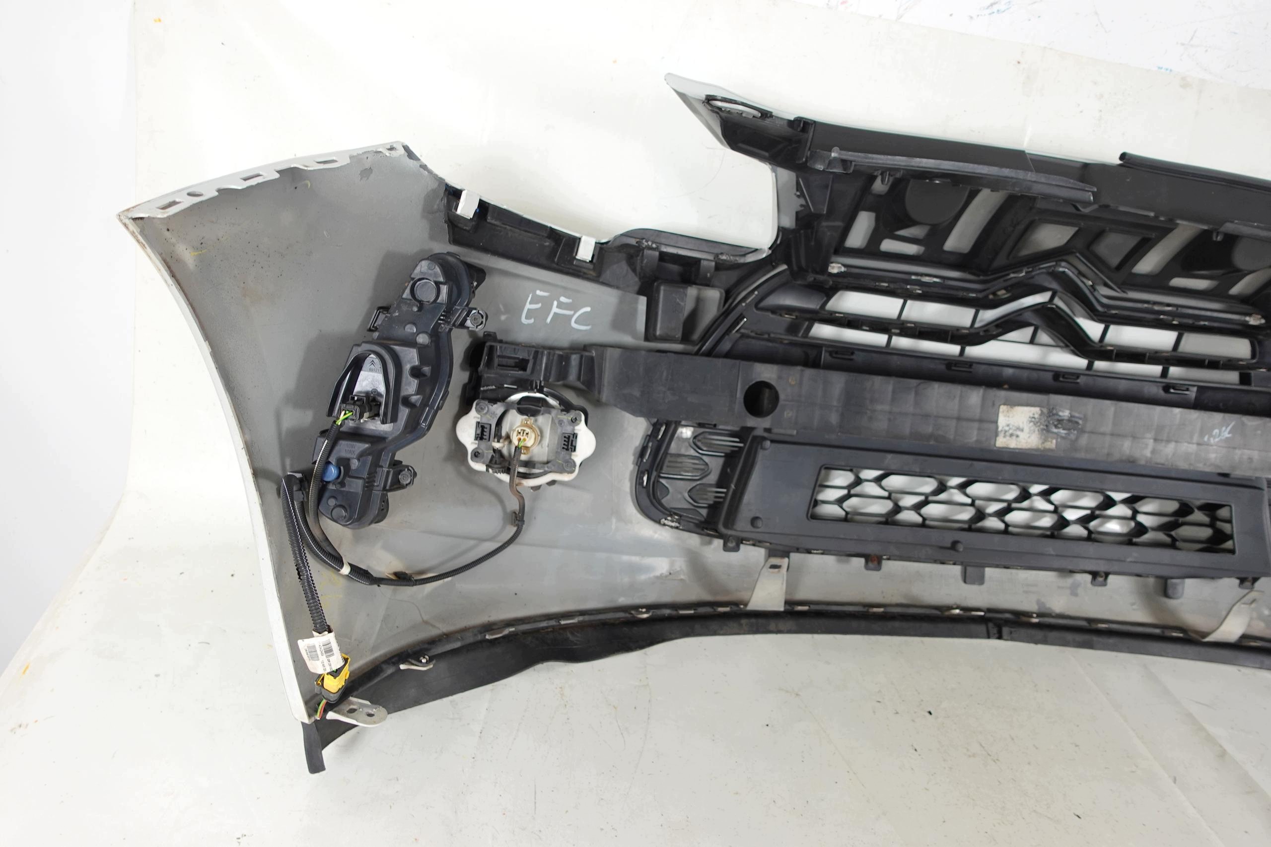 bumper front front CITROEN DS3 10-14 DRL LED grille 2010-2014 EFC