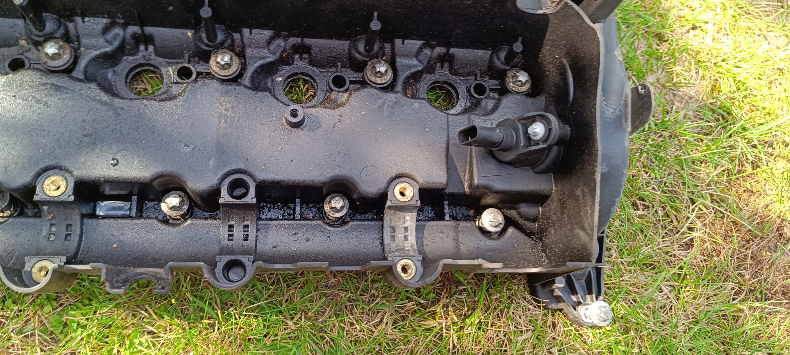COPERCHIO PUNTERIE BMW E60 E90 E87 2.0D N47 81647362