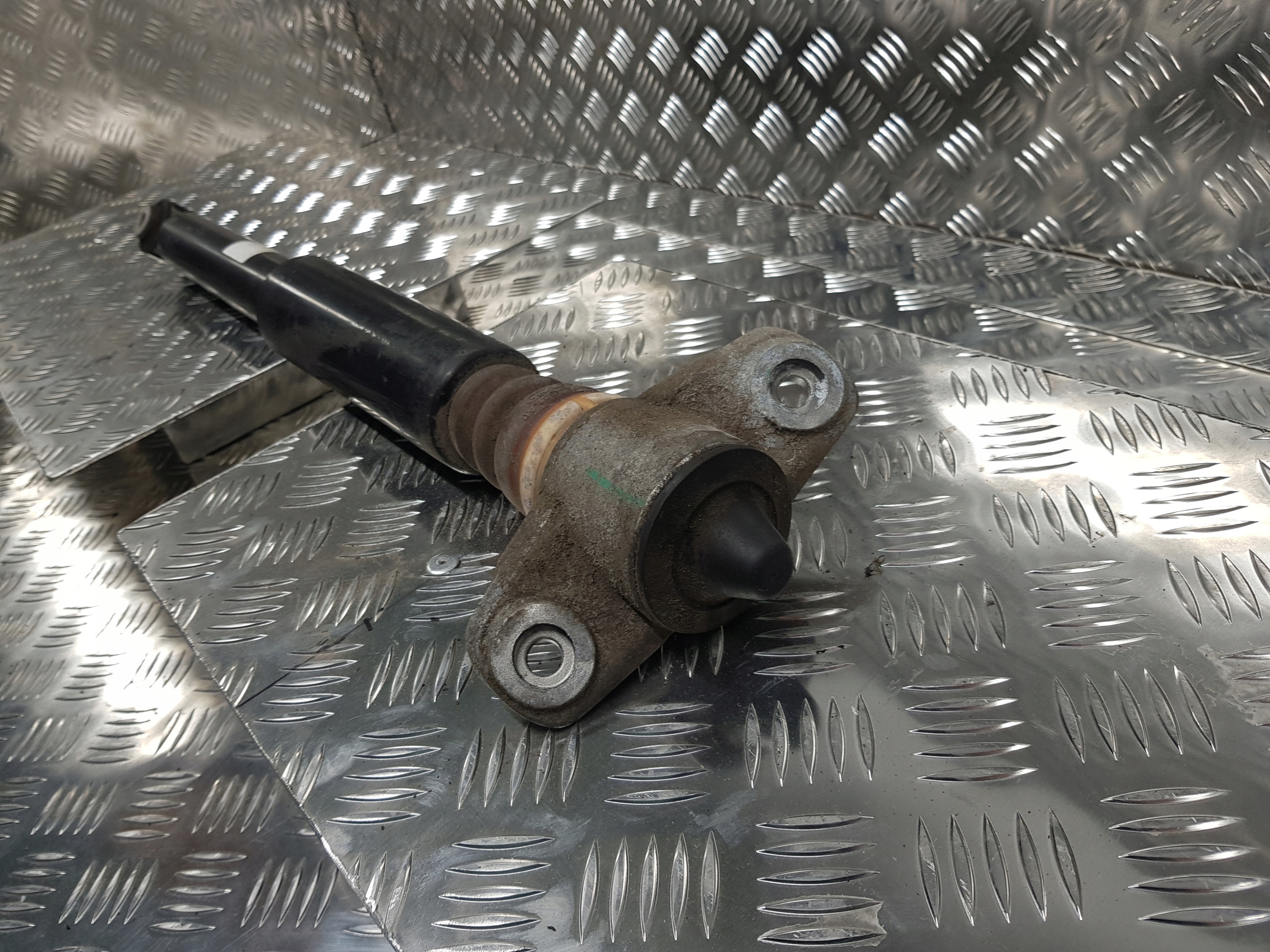 shock absorber rear part rear HYUNDAI I30 III 2019 1.4 B