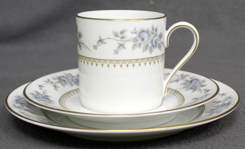 ЗАВТРАК, КОФЕЙНАЯ ЧАШКА-РОЗЕНТАЛЬ.