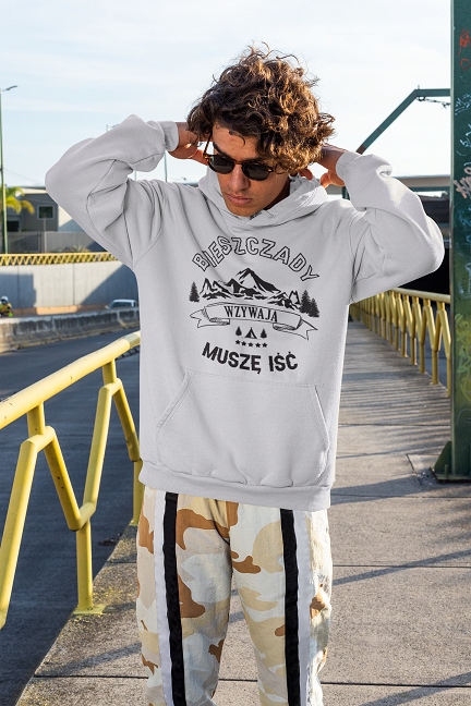 BLUZA RREZENT BIESZCZADY WZYWAJĄ MUSZĘ IŚĆ Rozmiar one size