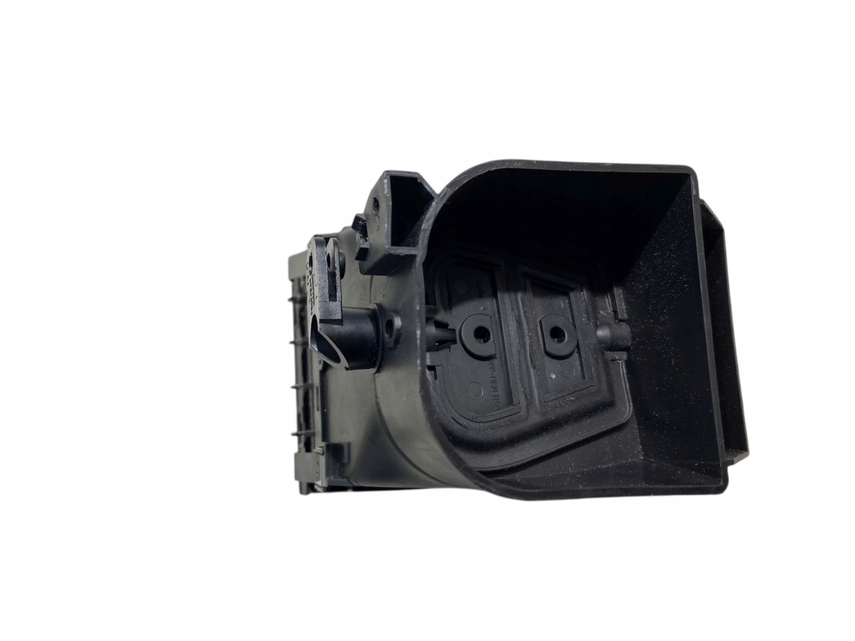 grid air conditioning devices left VW TOUAREG and 7L6819703L
