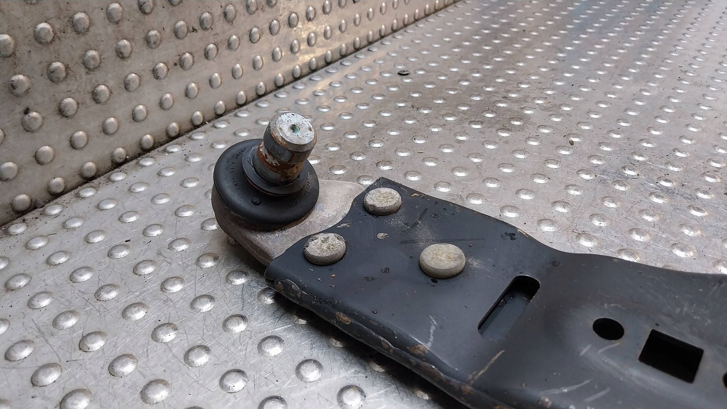 arm right front DV61-3A423-BA FORD TRANSIT CONNECT MK2
