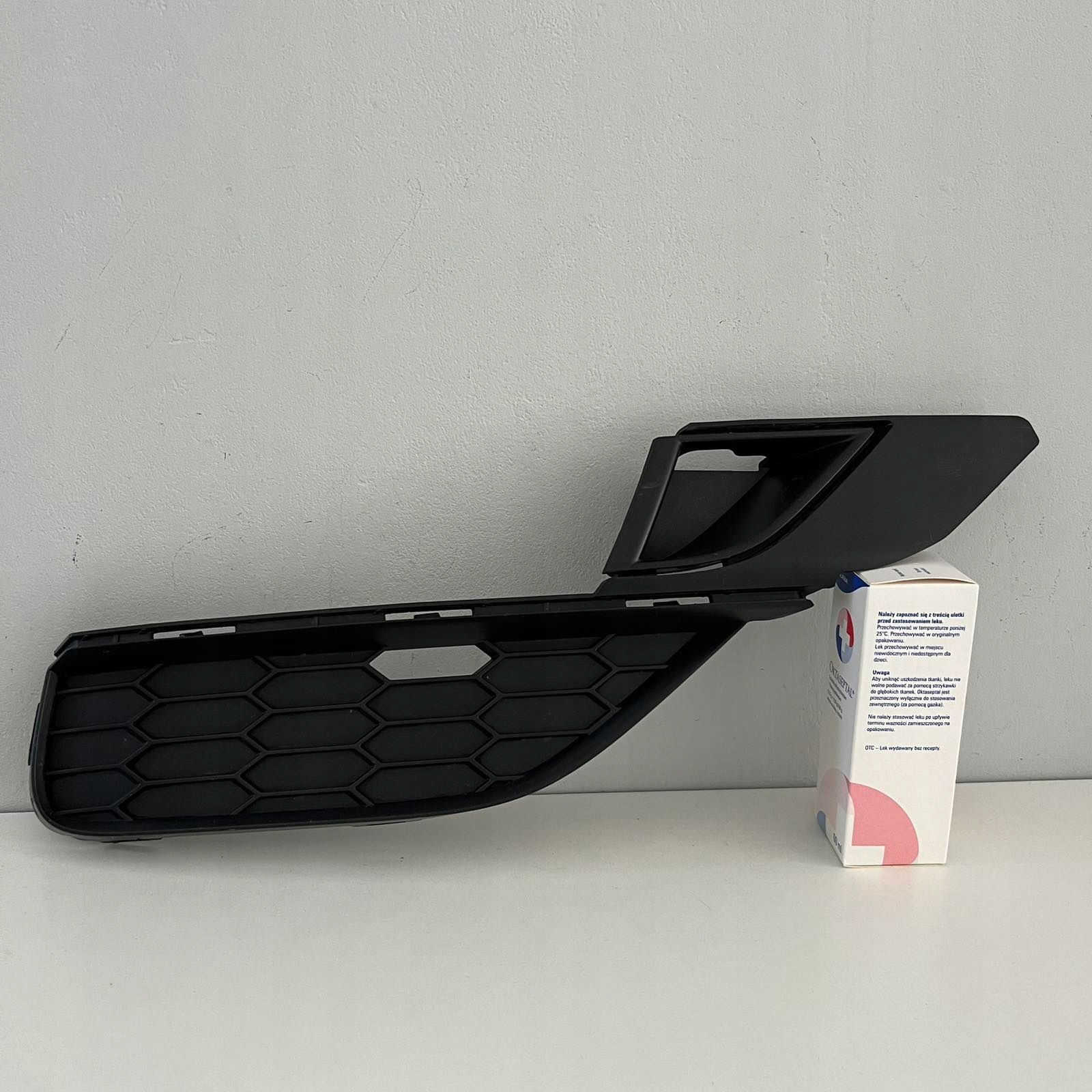 HONDA CR-V 5 IV 2015-2016 grid right W bumper 71103T1VE5