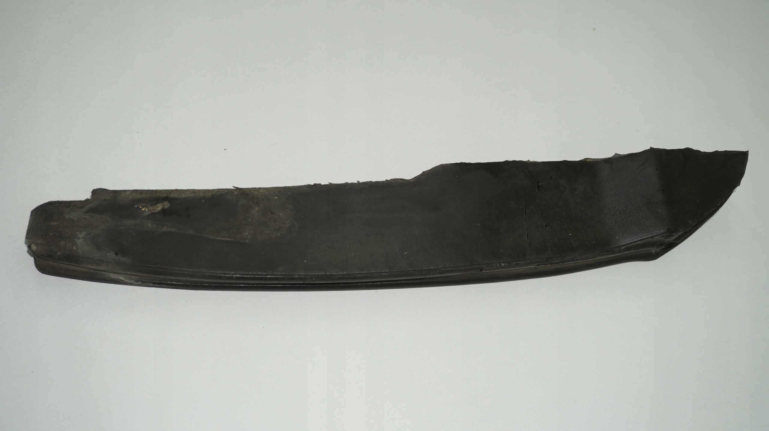 AUDI A3 8V osłona wygłuszenie błotnika LEWA