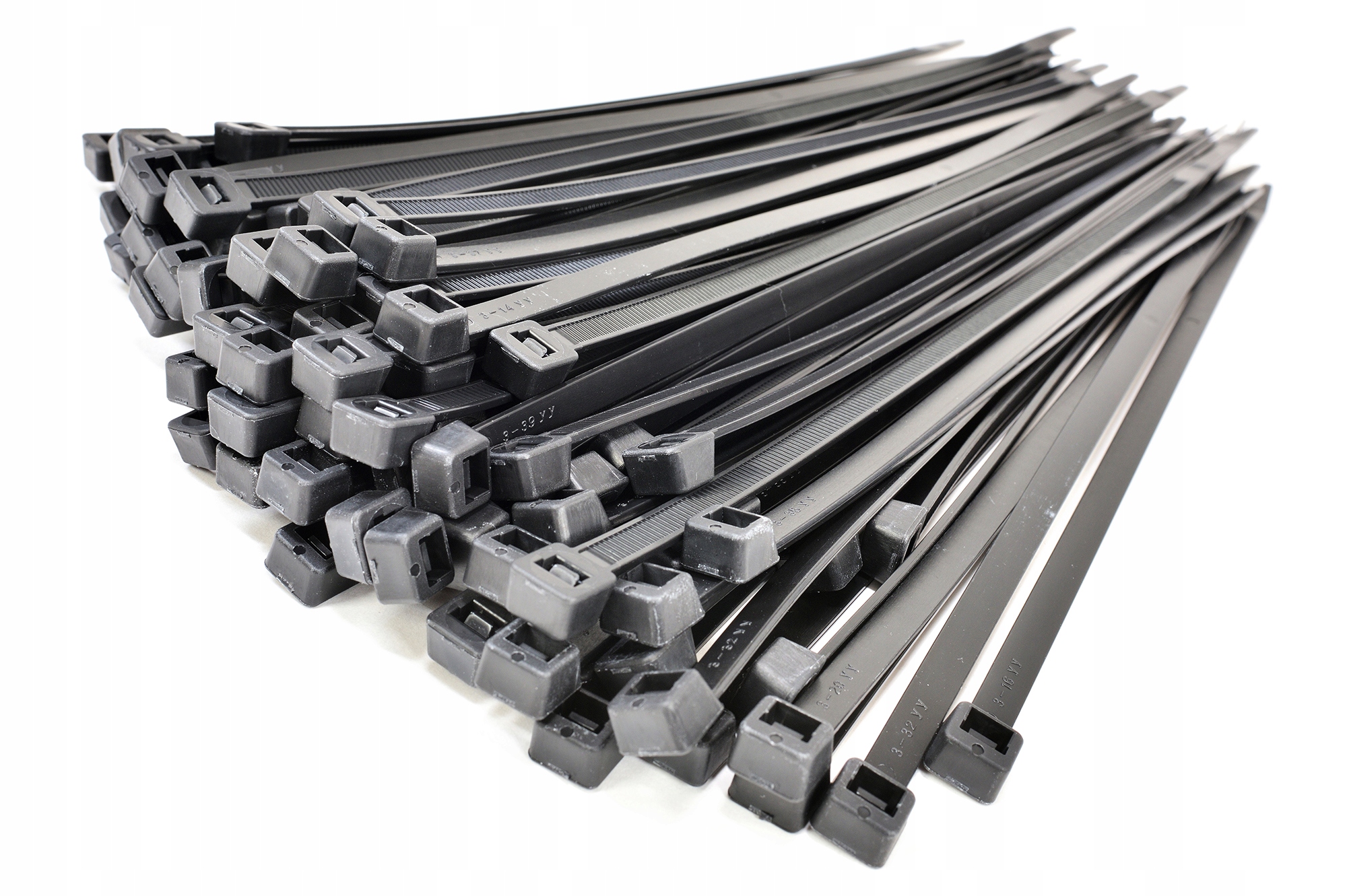 Opaski zaciskowe 4,8 x 370 mm Trytytki 100 szt. Kod producenta 7,6X370