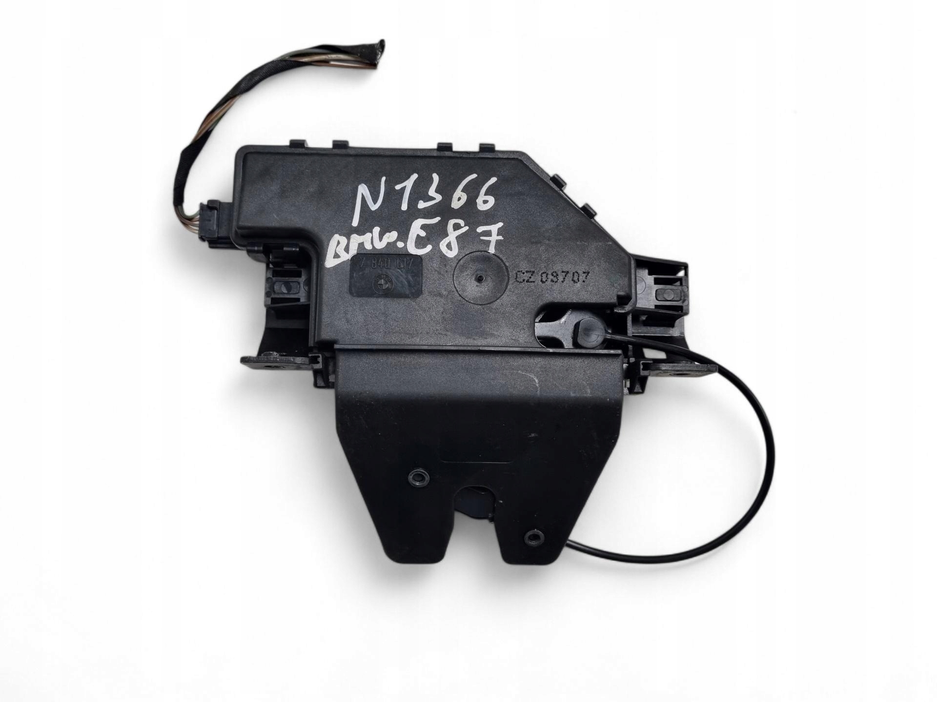 lock bonnet boot BMW 1 E81/E87 facelift E87 2009 7840617