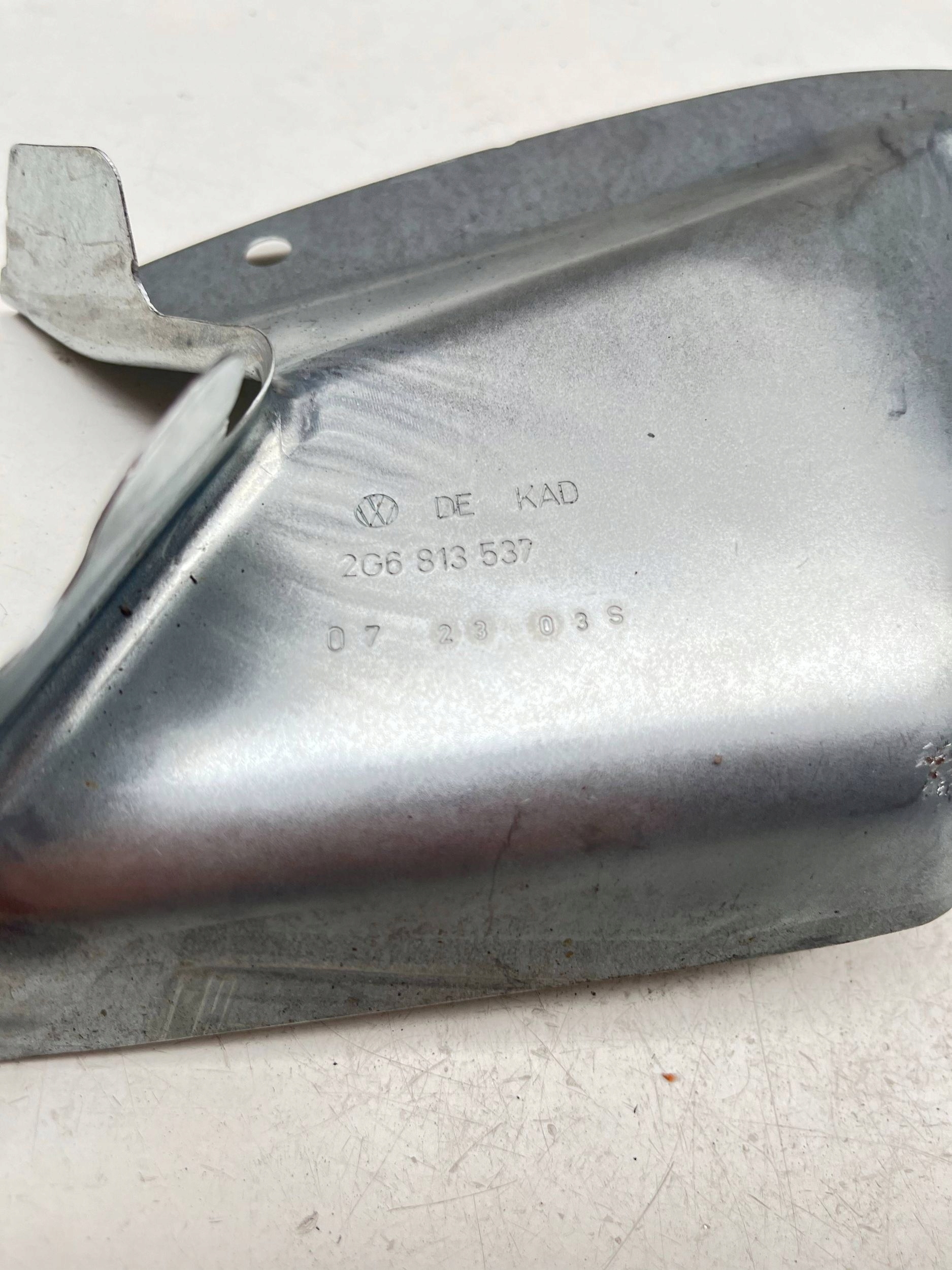 Blende Abdeckung TERMICZNA ELEMENT BLACHARSKI VAG VW AUDI OEM 2G6813537 !J