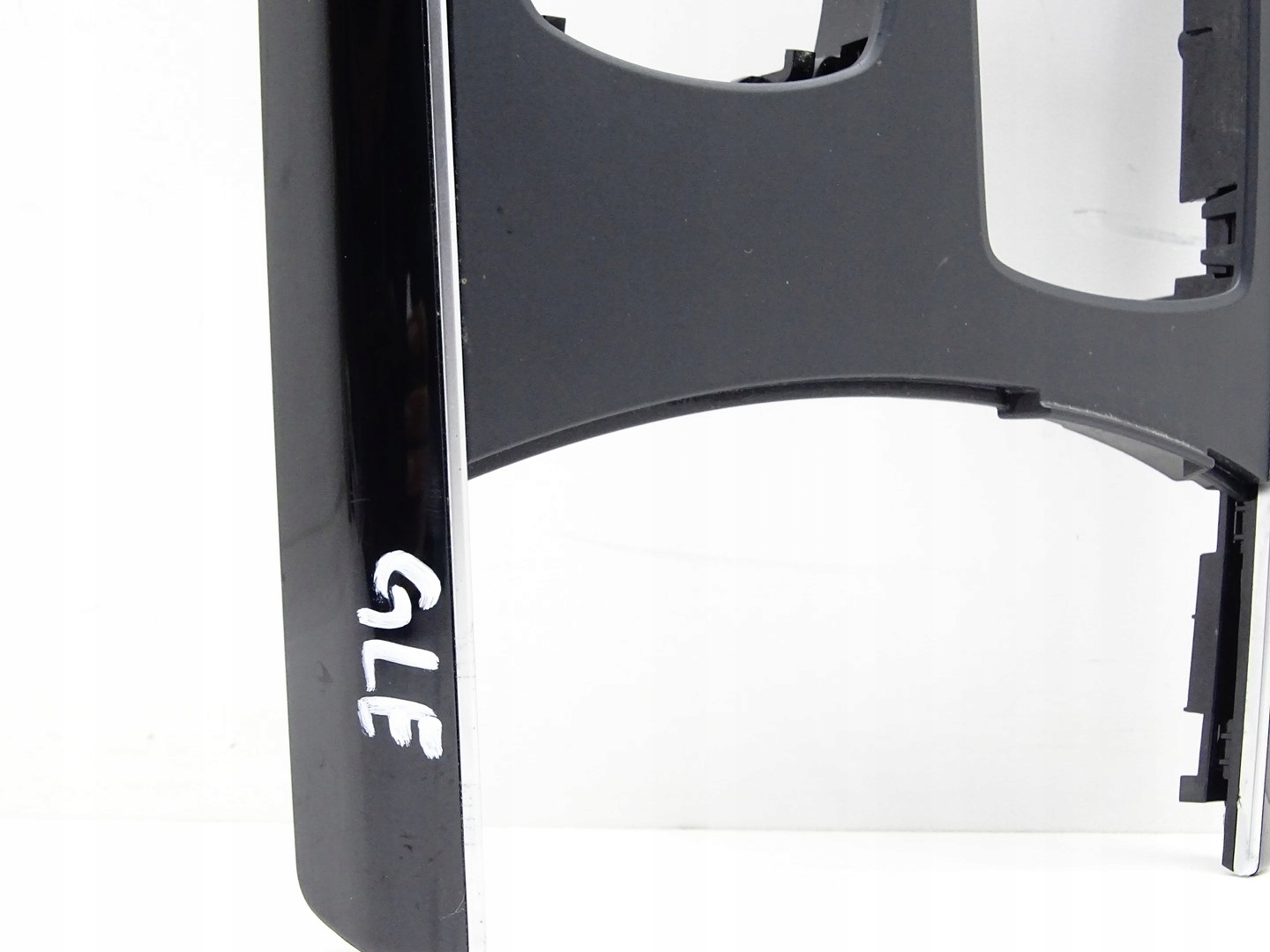 frame DEKOR cover PANEL consoles MERCEDES GLE W166 A1666802517
