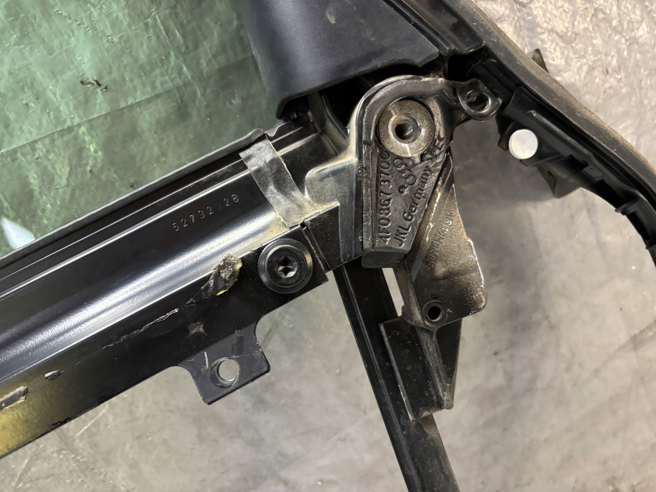 window regulator right rear part Audi A6 C6 kombi 4F0839462