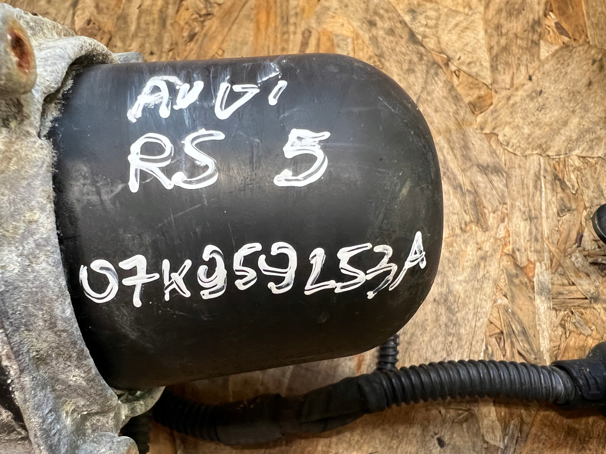 pump air WTORNEGO AUDI RS4 RS5