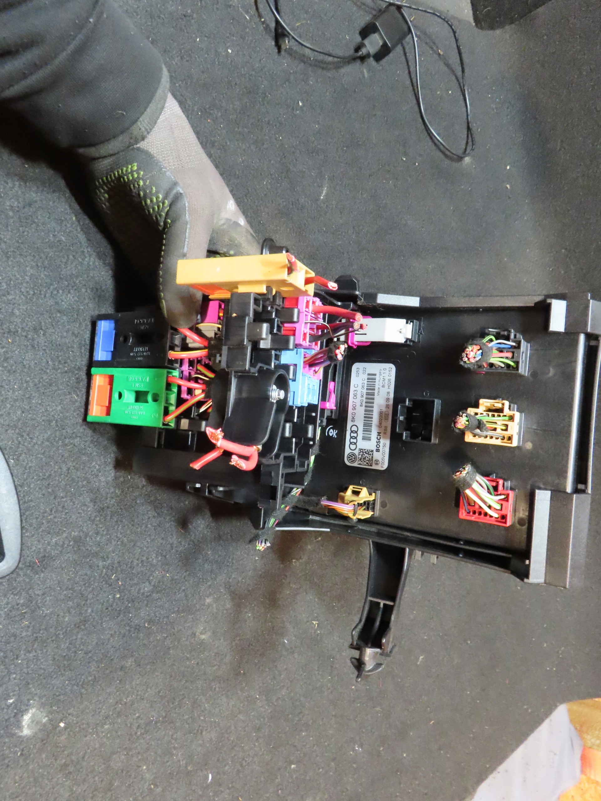 Audi A4 B8 Moduł komfortu 1K0907063C