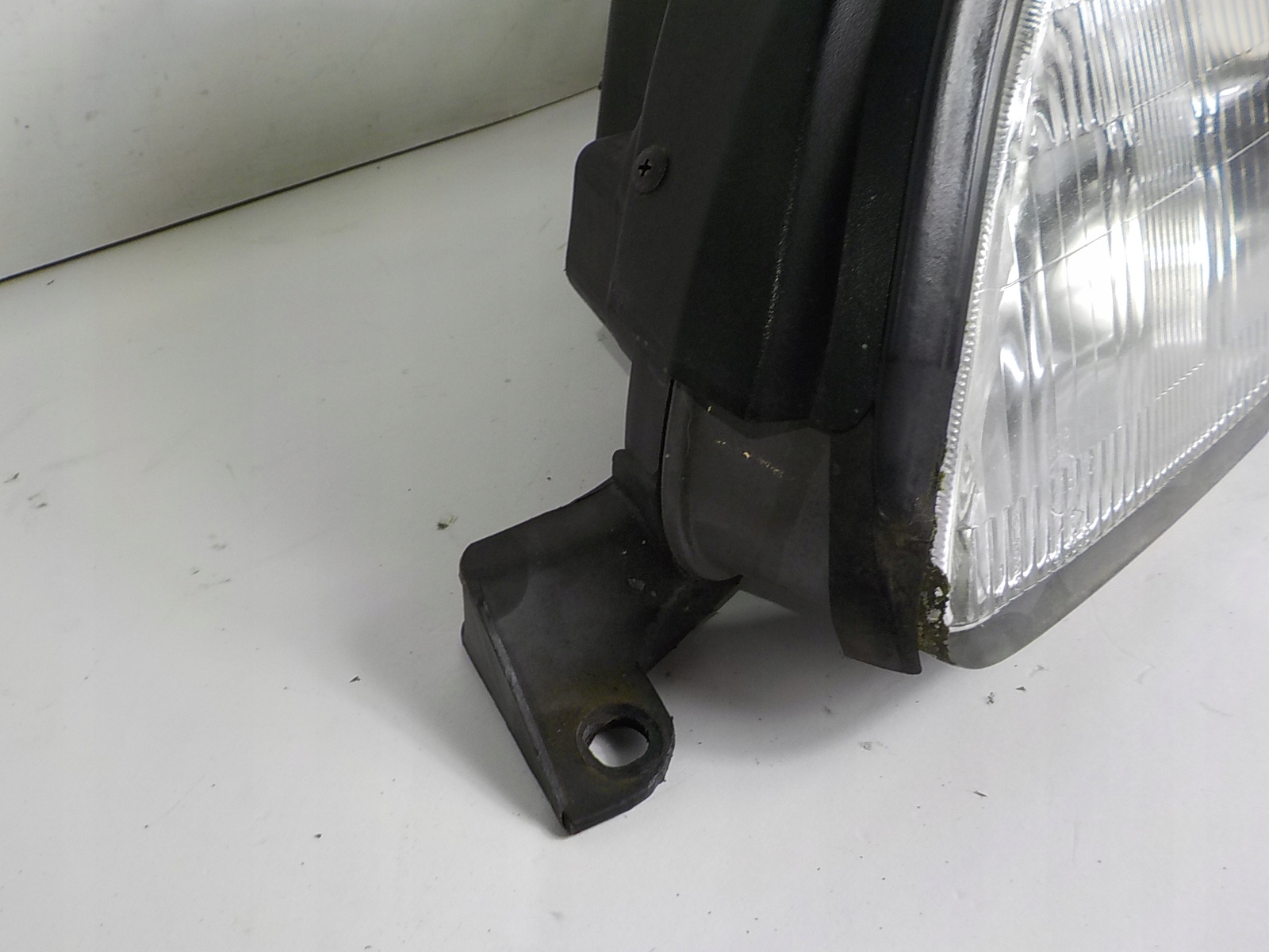 LEXUS GS300 GS 300 and light left front front