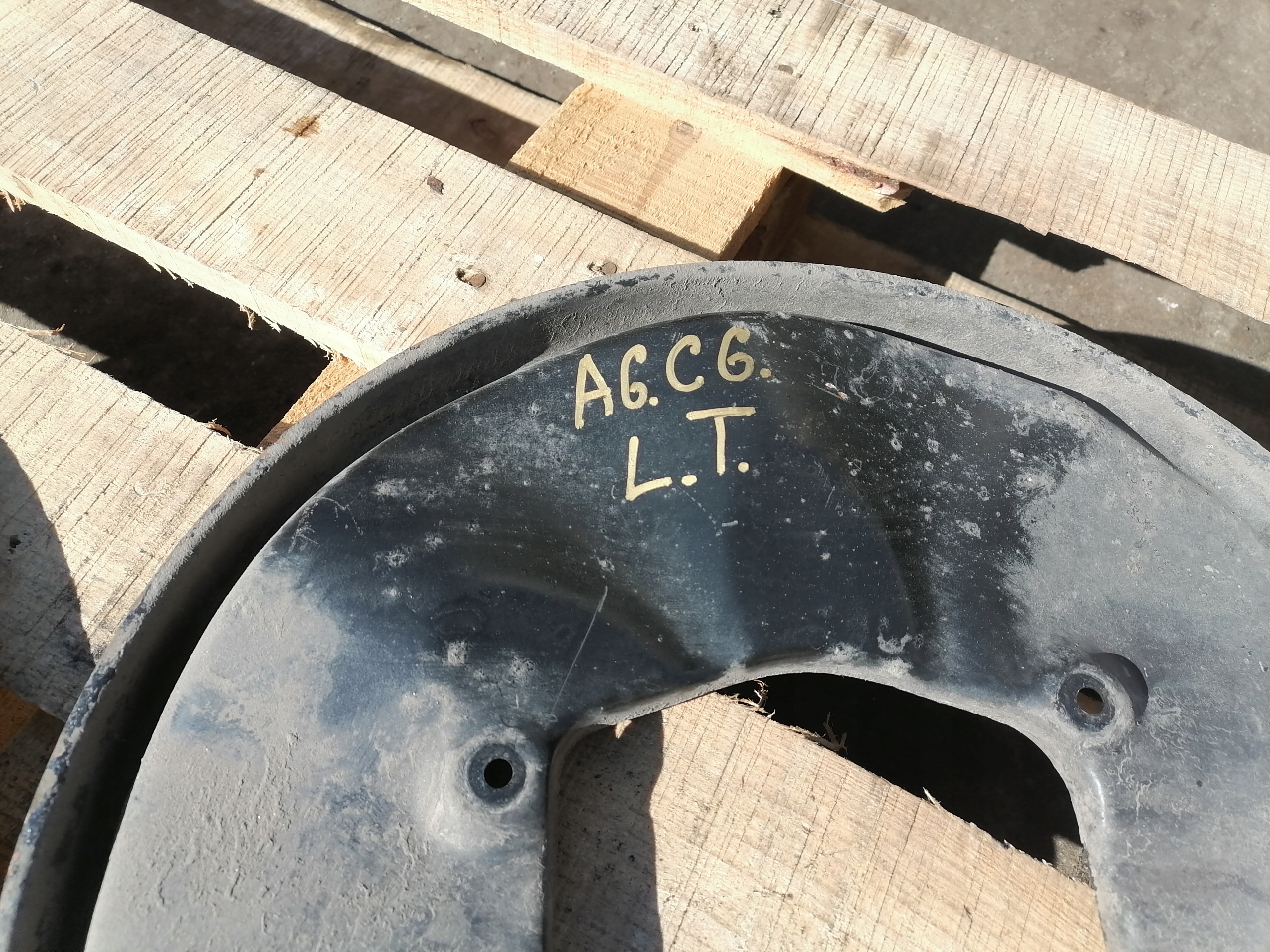 Blende Abdeckung TARCZY HAMULCOWEJ links oder rechts heck A6 C6
