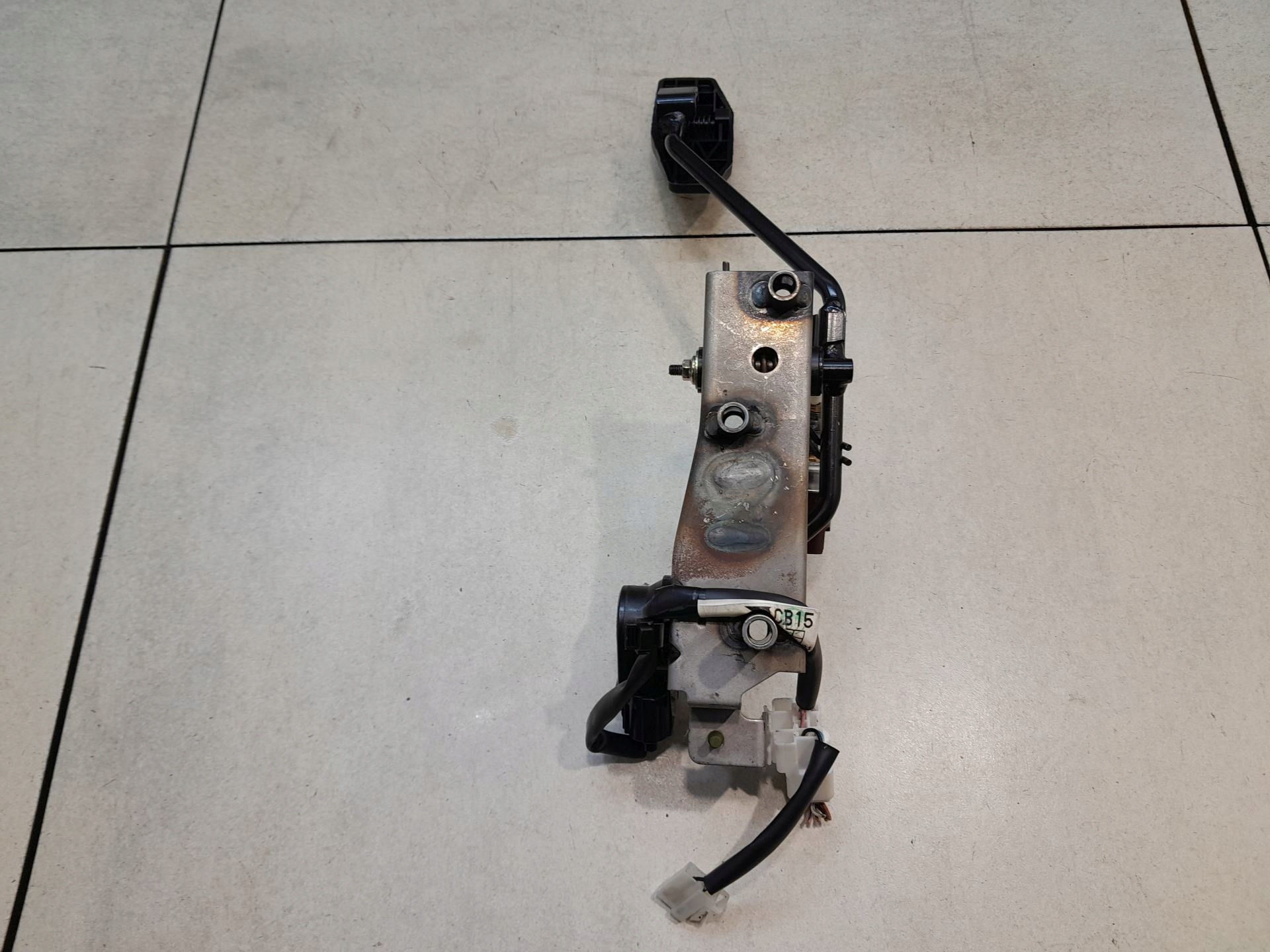 potentiometer Gas MAZDA PREMACY 2.0 DITD