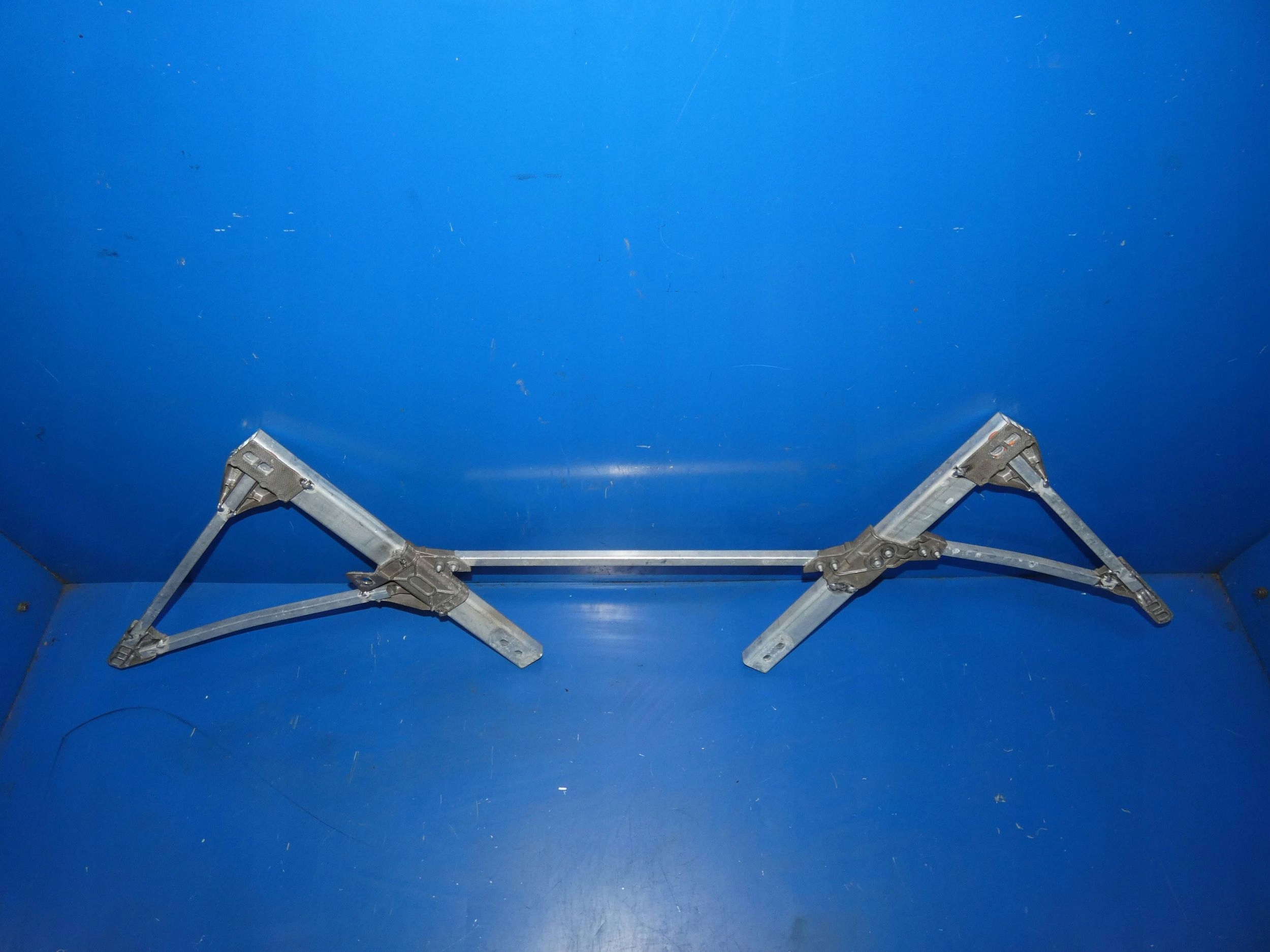 MERCEDES S KLASA W222 brace pillar front