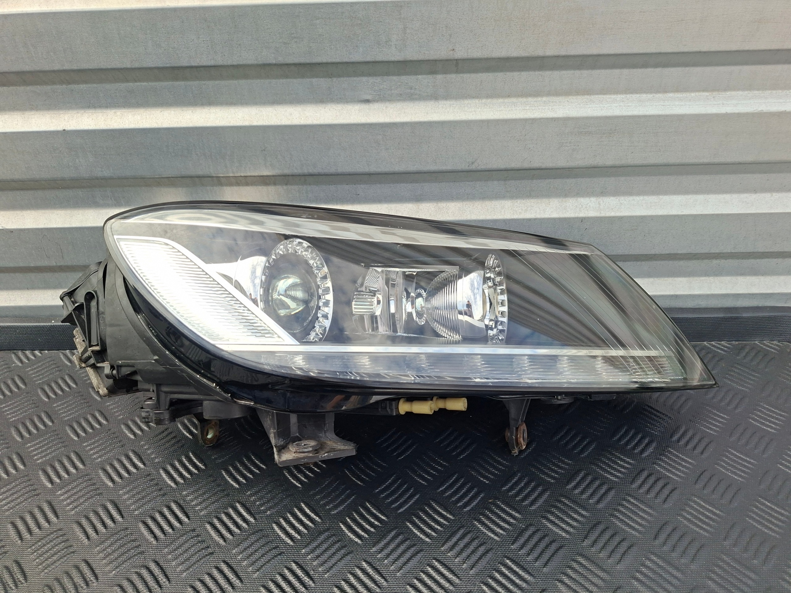 light front right front right XENON EUROPA VW PHAETON LIFT