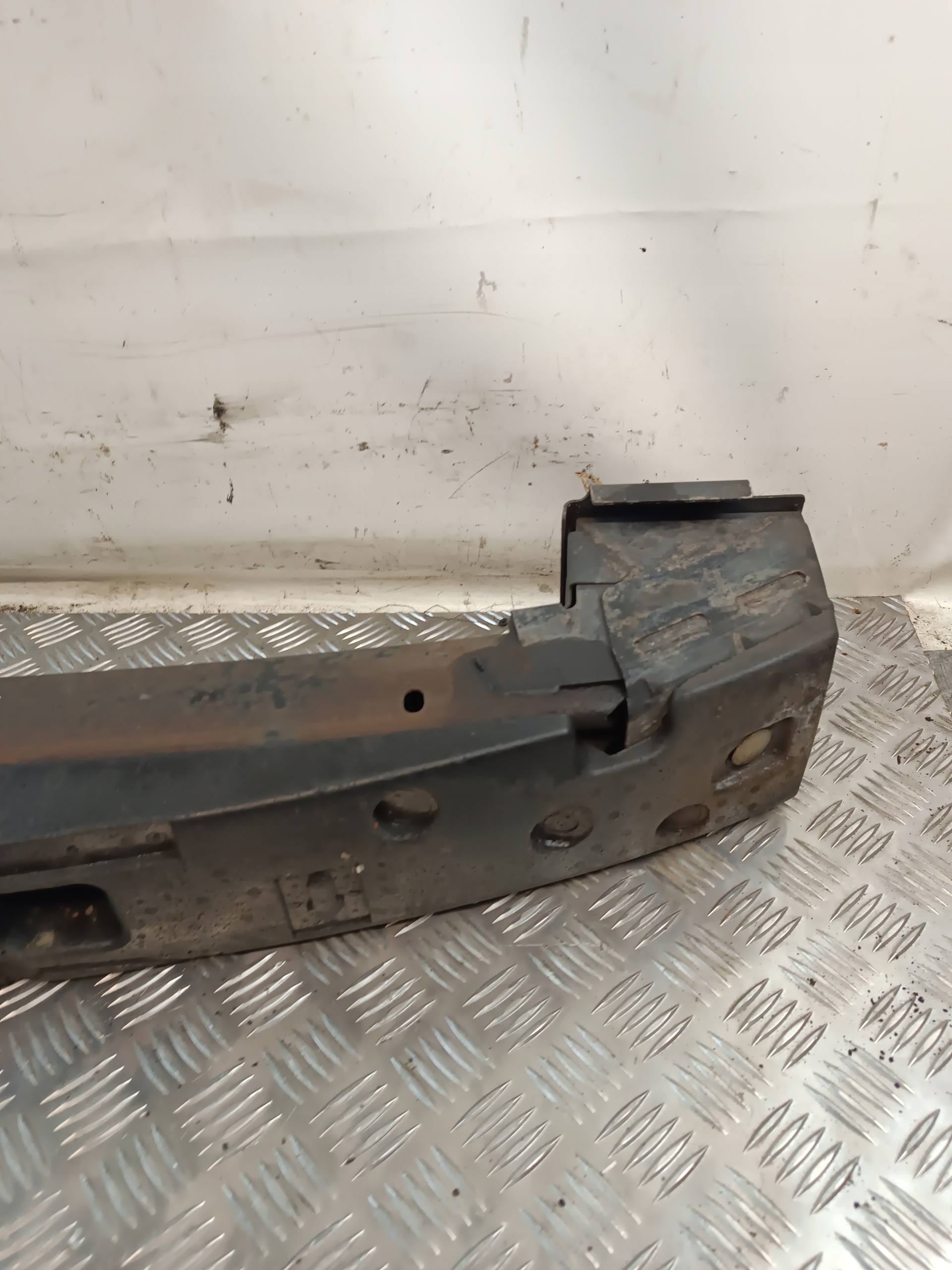 bumper support front front CHRYSLER VOYAGER IV 2.5CRD