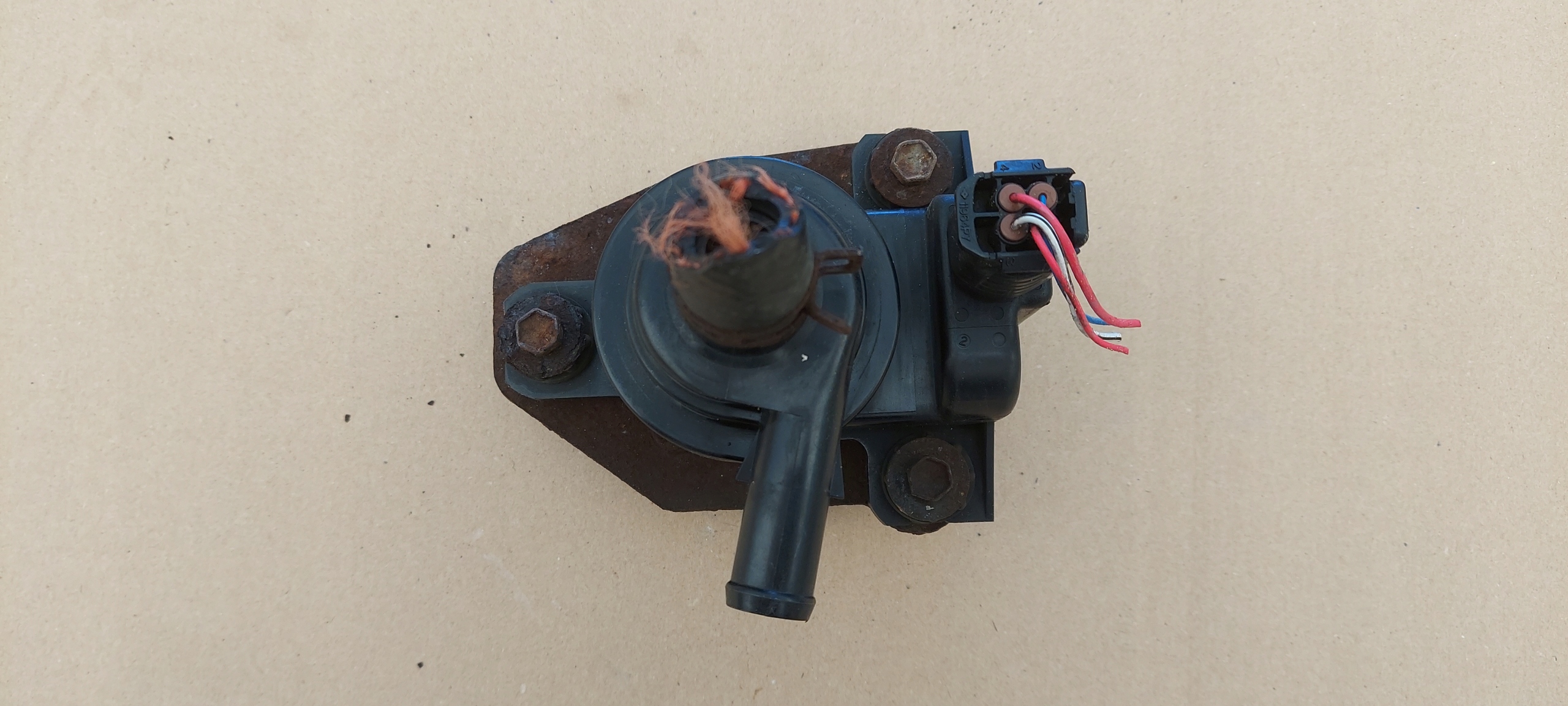 pumpa OBIEGOWA vode LEXUS RX 03-09