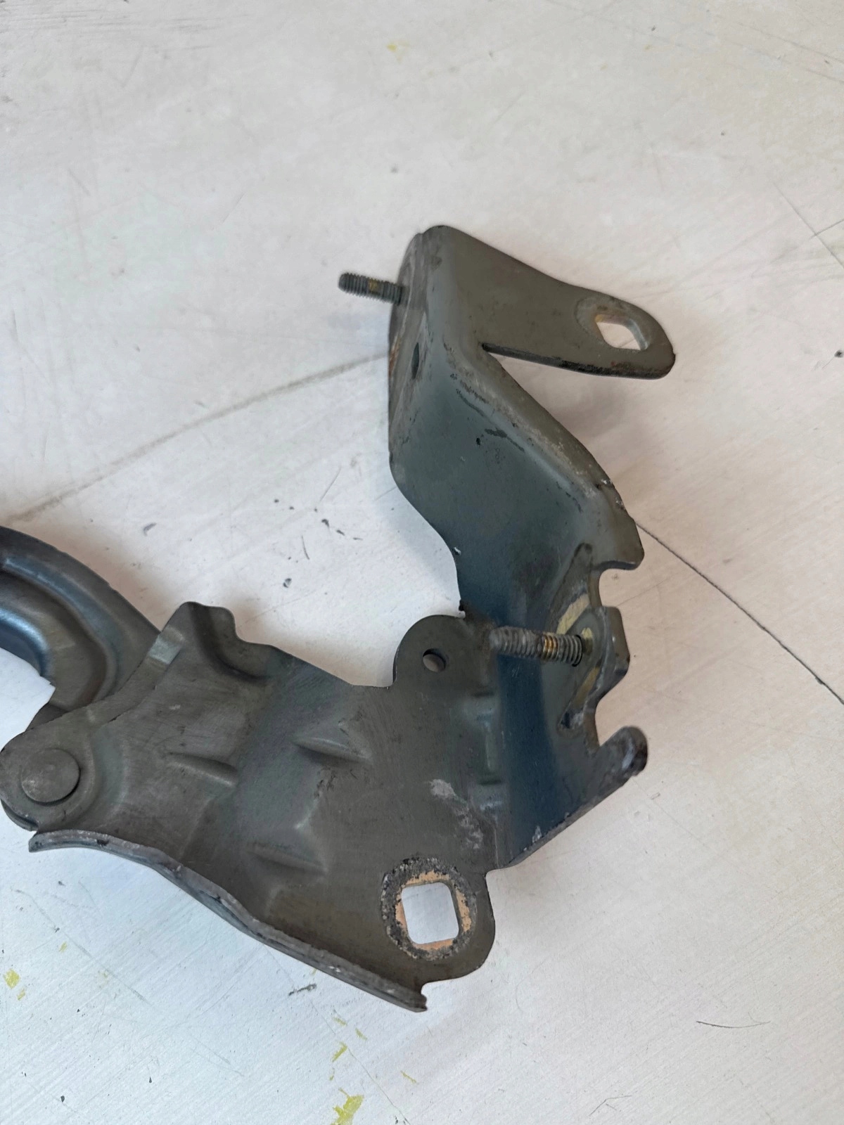 hinge bonnets front front right Renault Laguna III Coupe