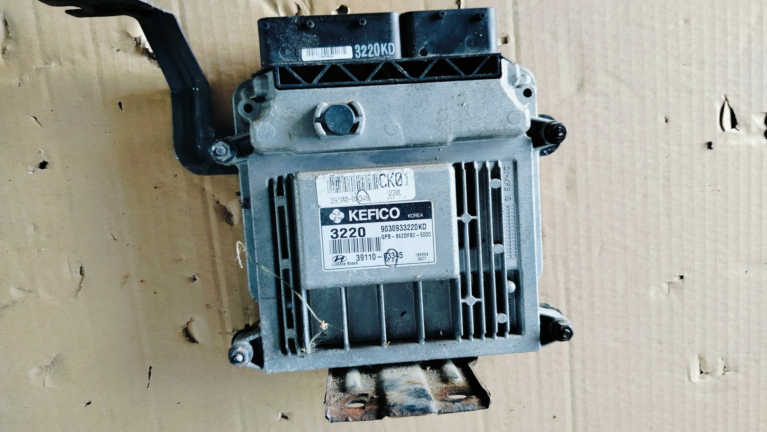 HYUNDAI I20 08-12R control unit computer of the engine 39110-03345