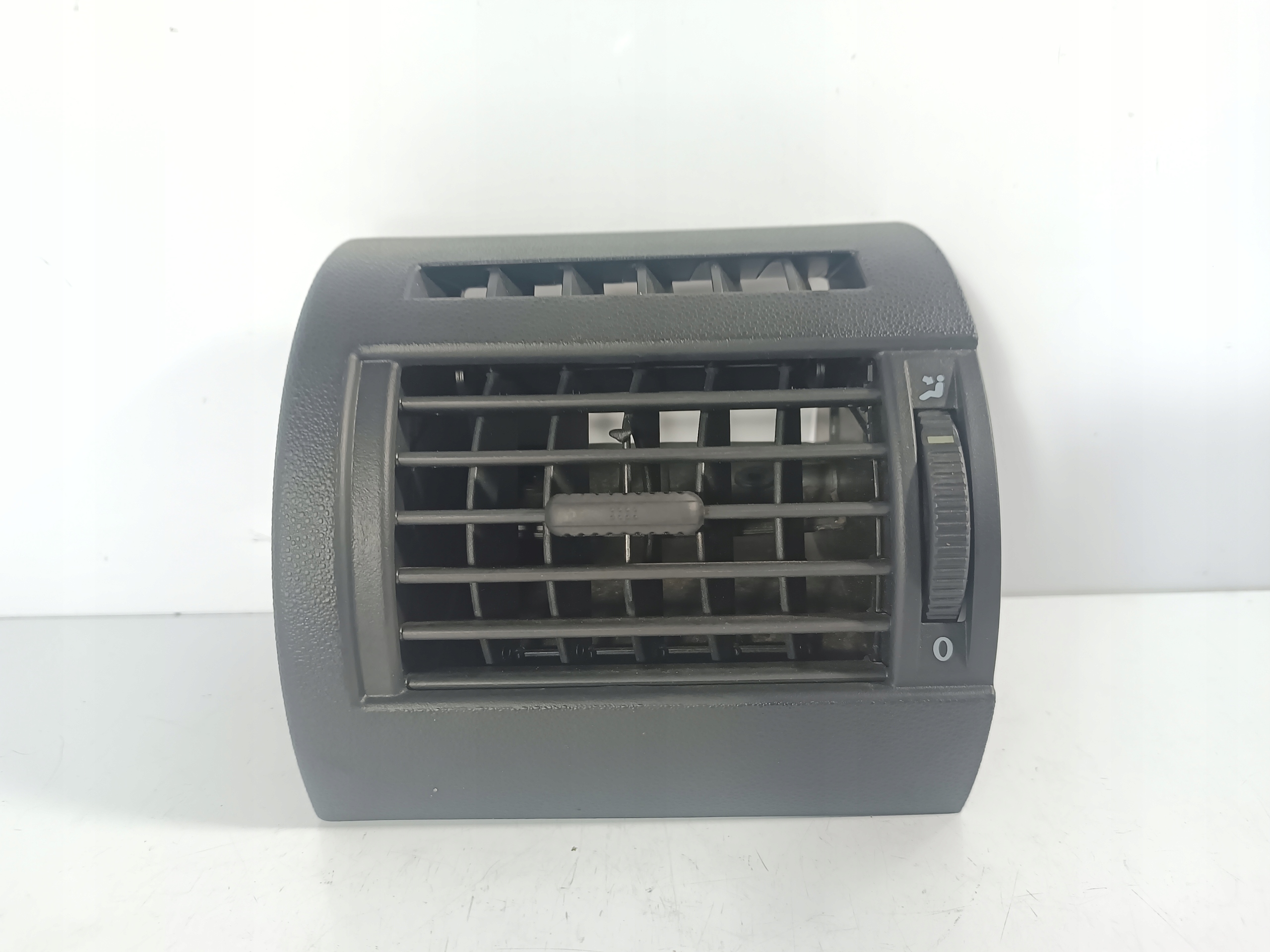 VW FOX 05-09 grid air conditioning devices air left driver´s OE 5Z0819703