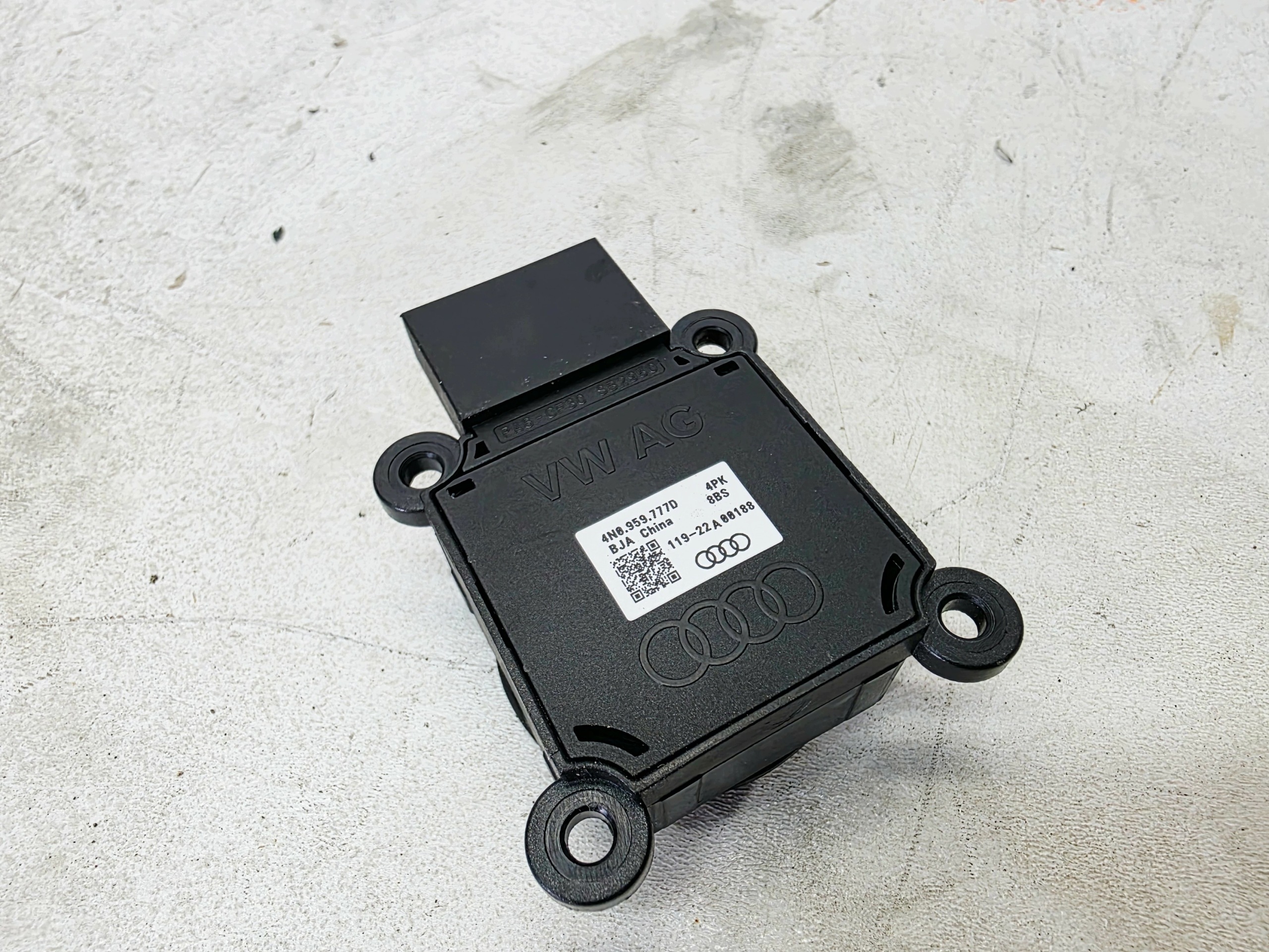 switch control seat AUDI A6 C8 4N0959777D