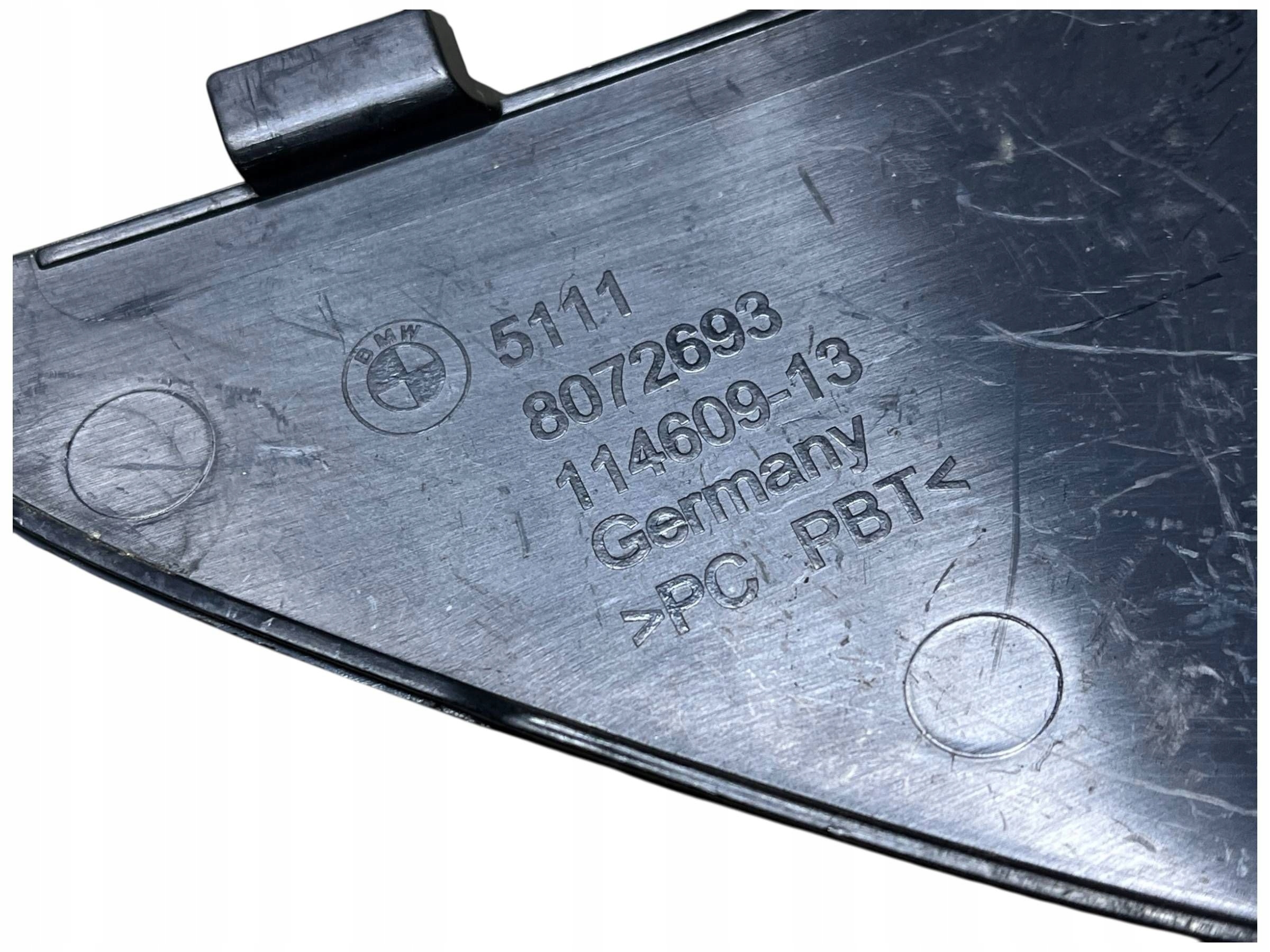 BMW X2 F39 towing hook cap front 51118072693 UZYWANA ORYG !J