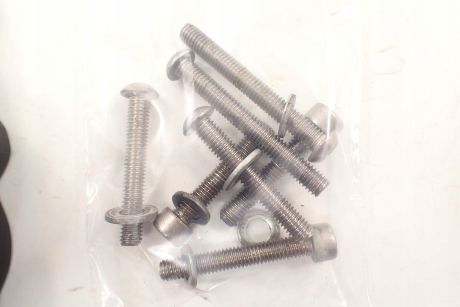 C90f5887433b9e8ba202aeefb878