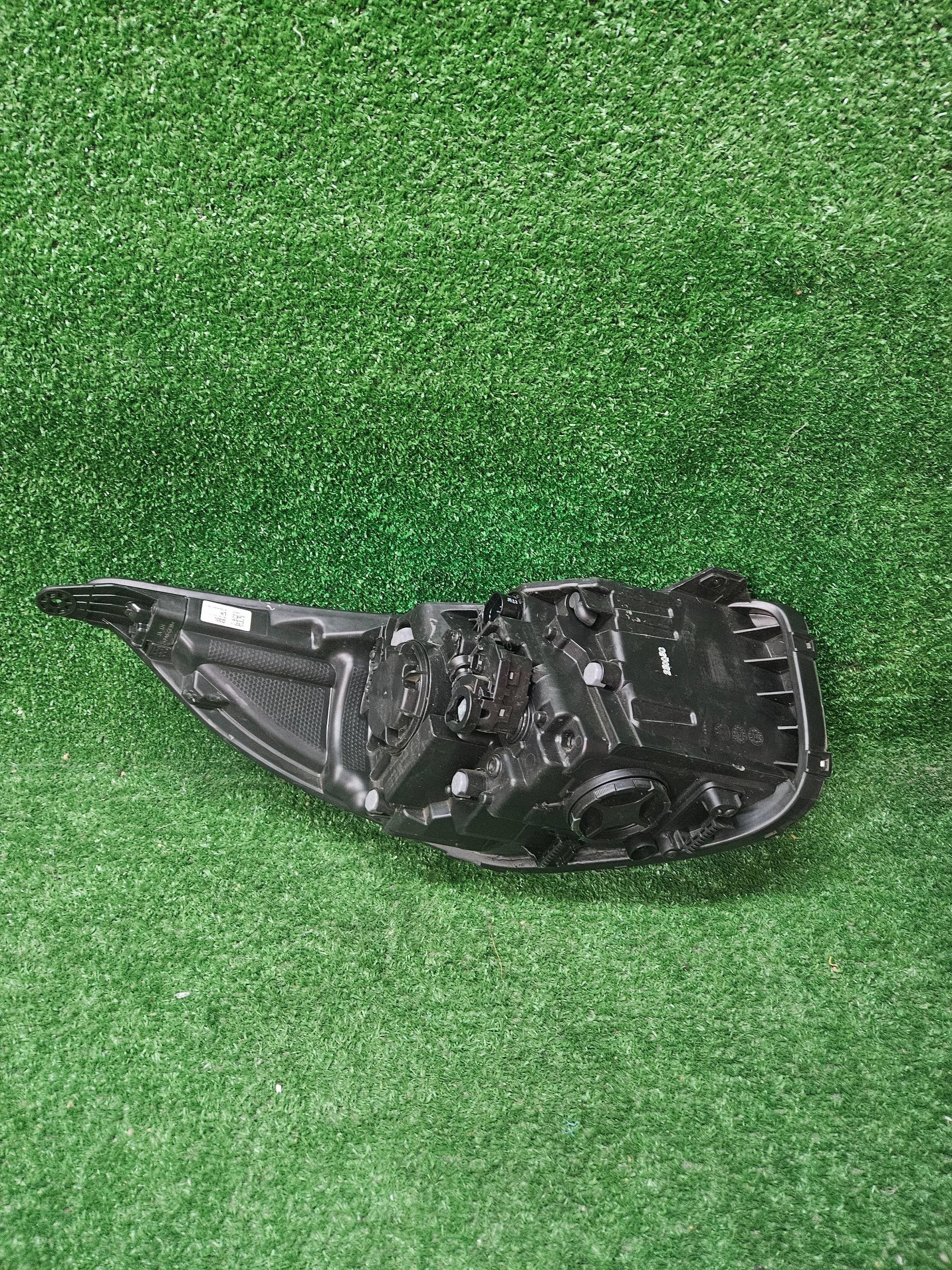 REFLEKTOR left front KIA PICANTO III 17- lens LED NR.R1739