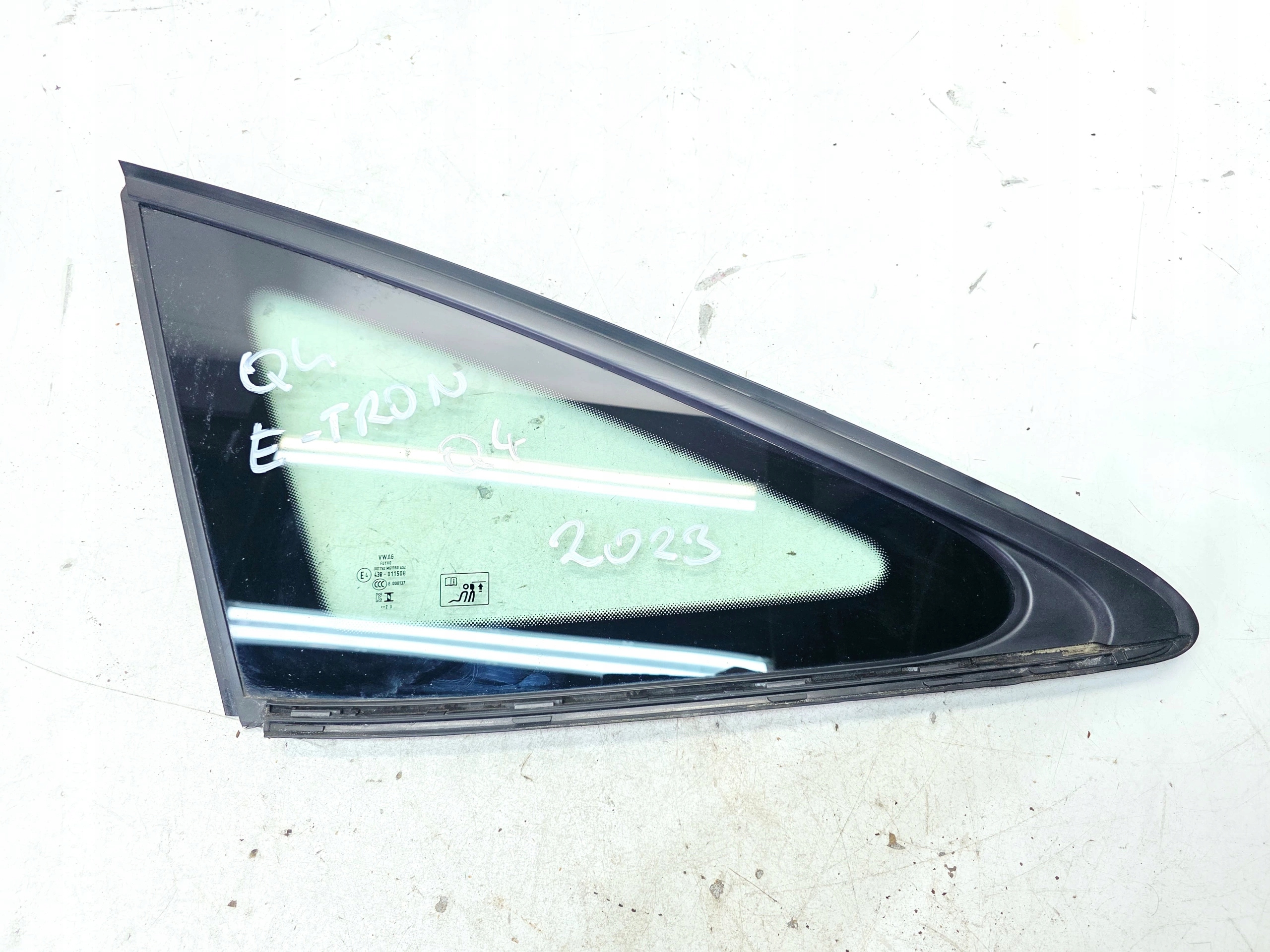 window bodywork left rear part AUDI Q4 E-TRON SPORTBACK 89E845297D 2023