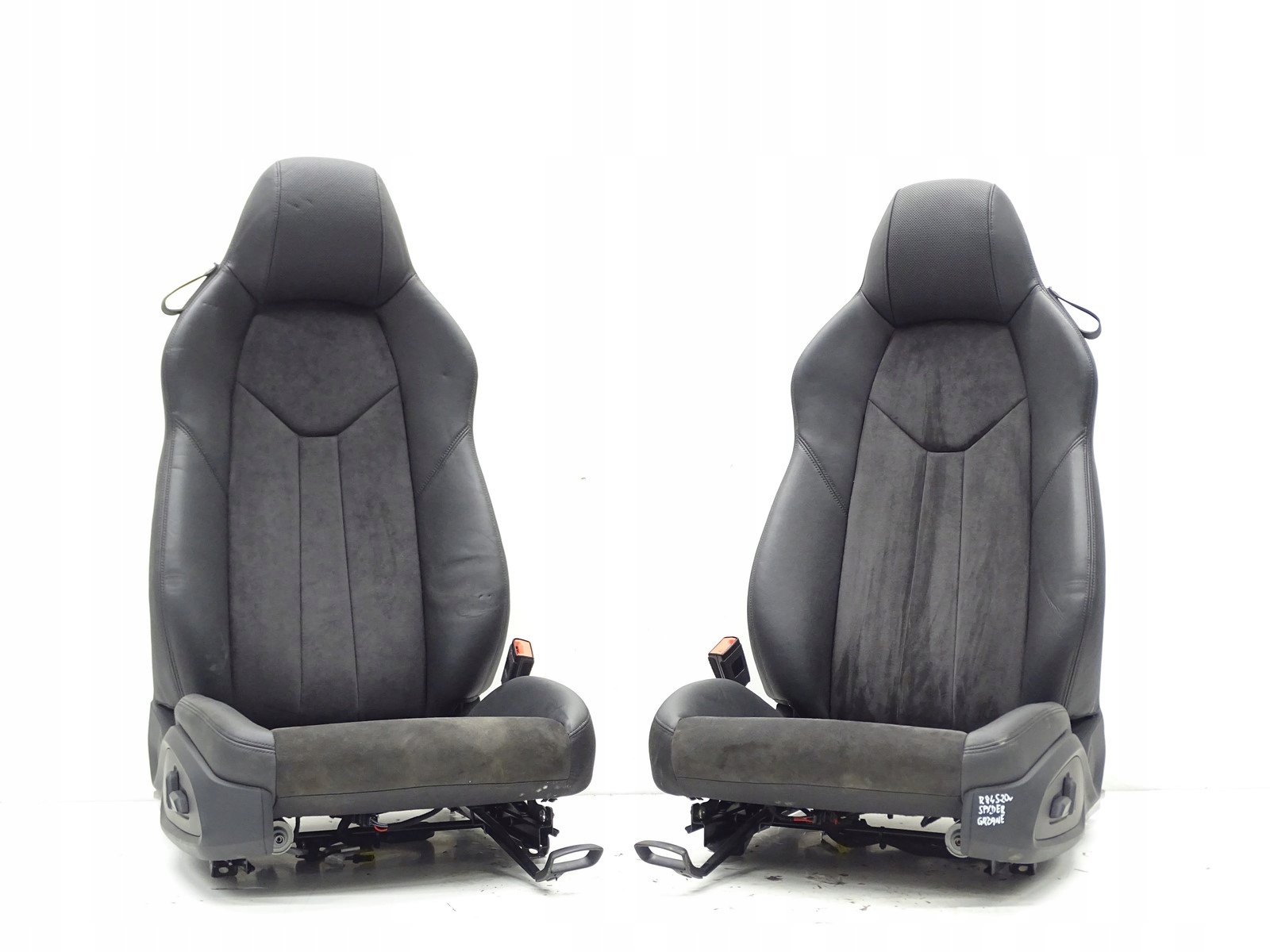 Sitze Leder AUDI R8 2020R 4S SPYDER + TAPICERAK Tür Seite