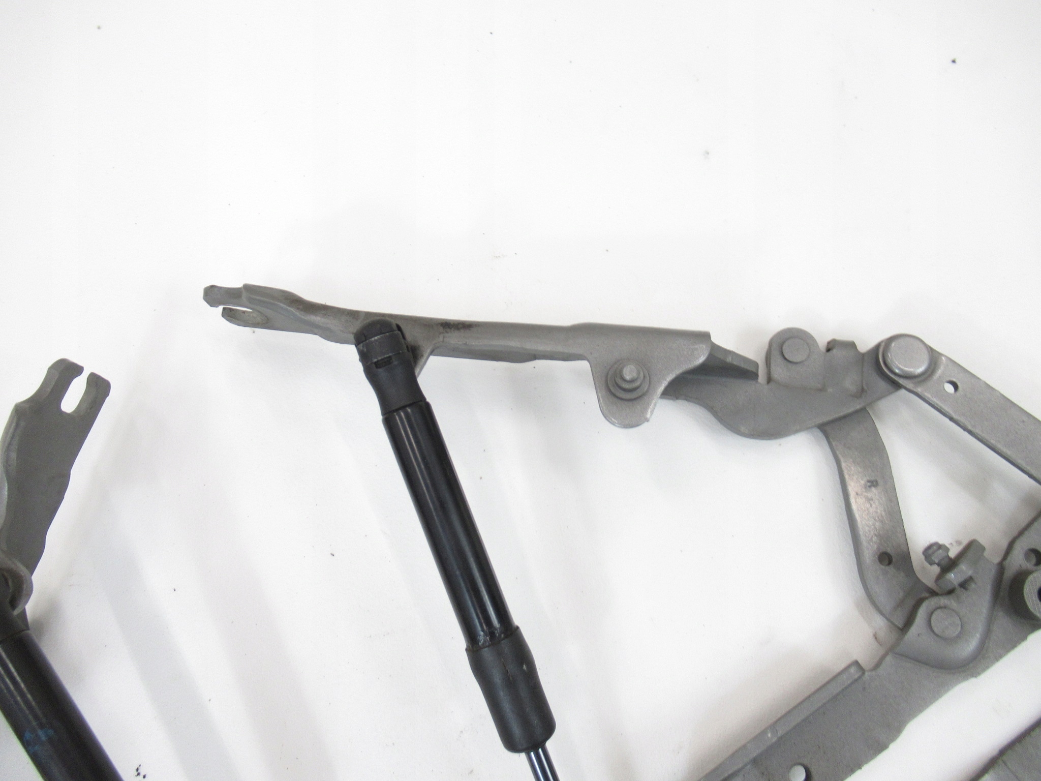 hinge bonnets right left front BMW F01 F02 F04 KOMPLET