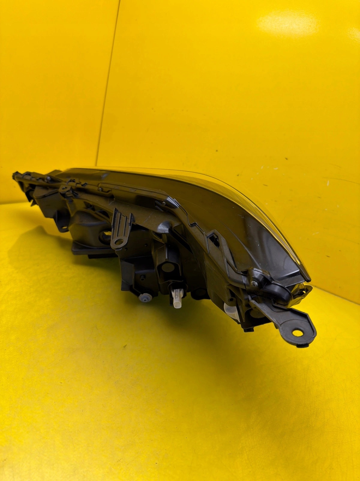 light right front Lexus NX II 2021- lens Full Led