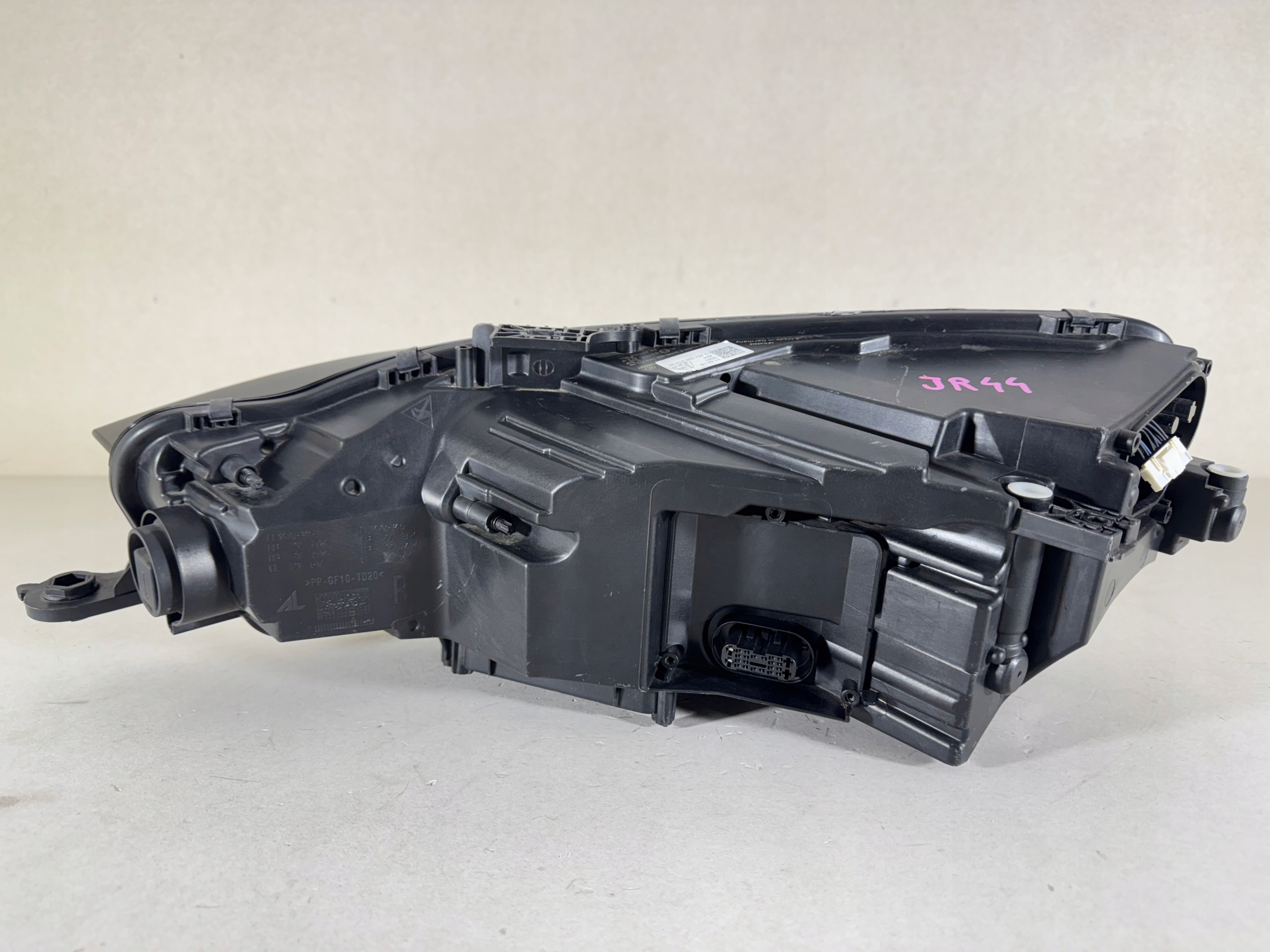 AUDI A5 S5 8W6 F5 FULL LED LAMPA PRAWA PRZÓD PRZEDNIA REFLEKTOR EUR Regulacja wysokości elektryczna