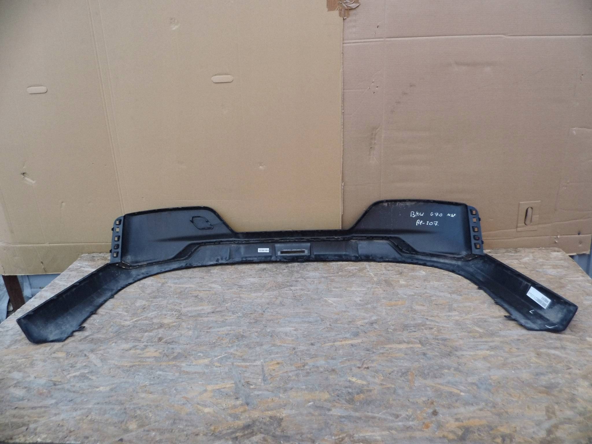 BMW 7 G70 diffuser accessories spoiler bumper rear part rear 8081541