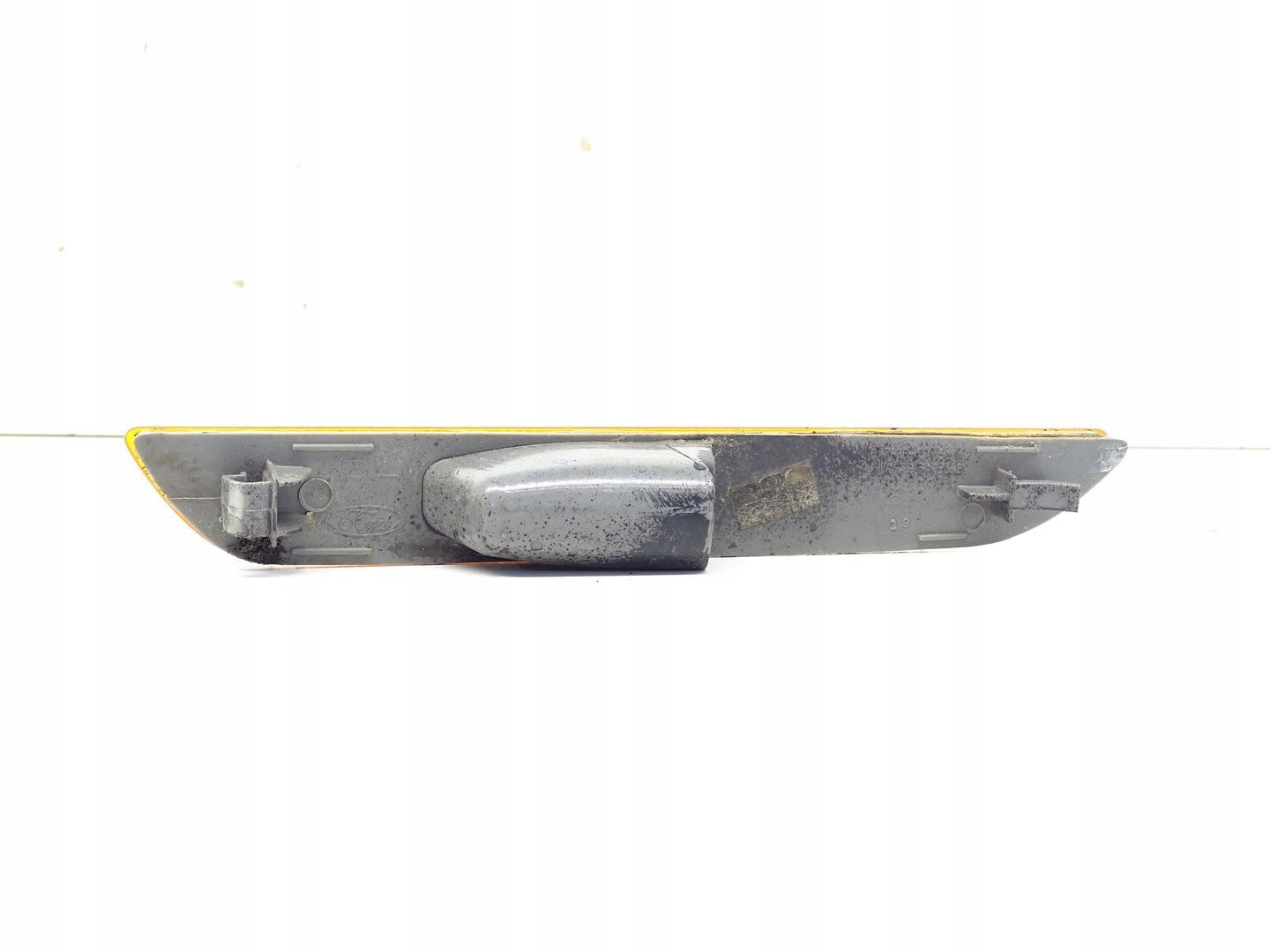 ODBLASK der Stoßstange heck rechts FORD MUSTANG VI FR3B-15A456-A
