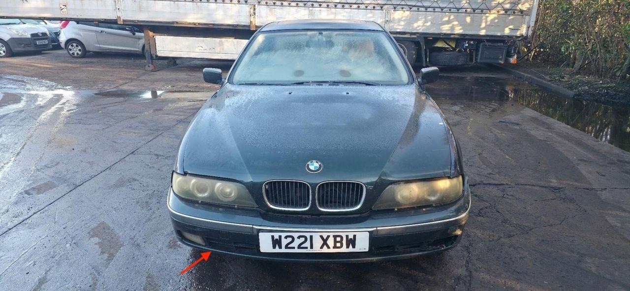 side grid of a bumper right side BMW 5 E39 2000 8235640