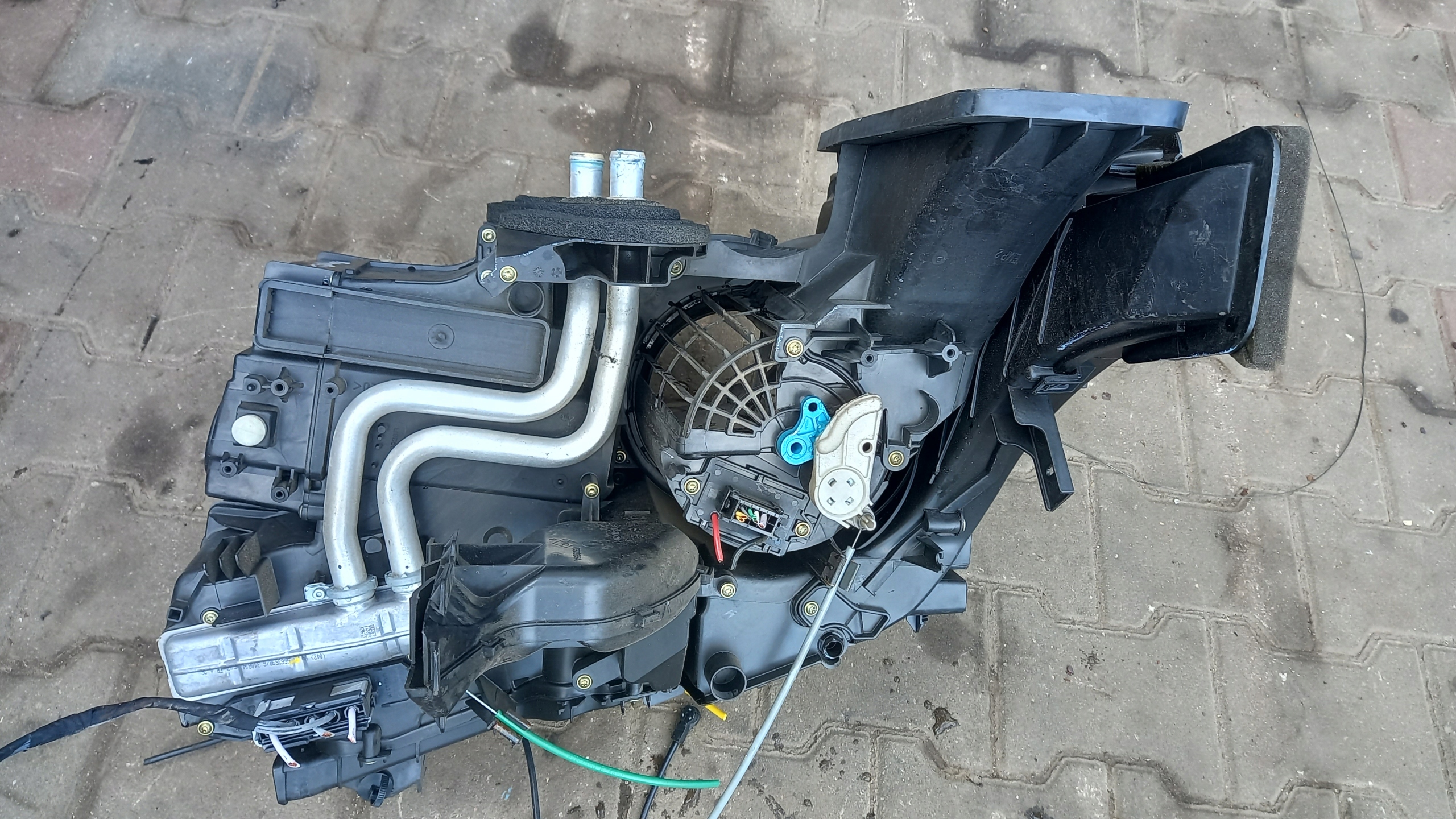 радиатор отопителя renault MODUS 1.5 04R