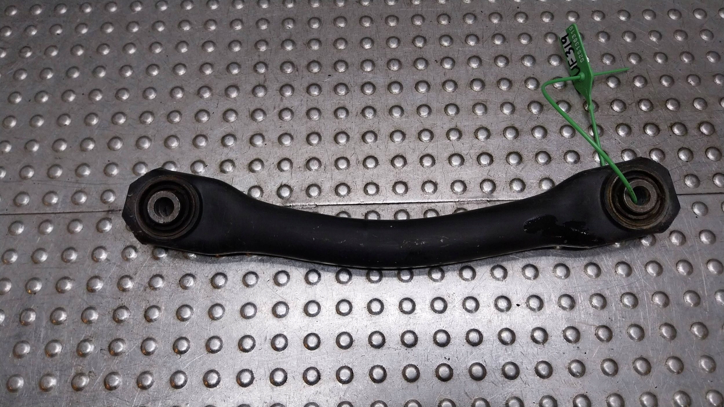 arm left right rear part upper 98AG-5500-BF FORD FOCUS MK2 MK3 KUGA MK1 MK2