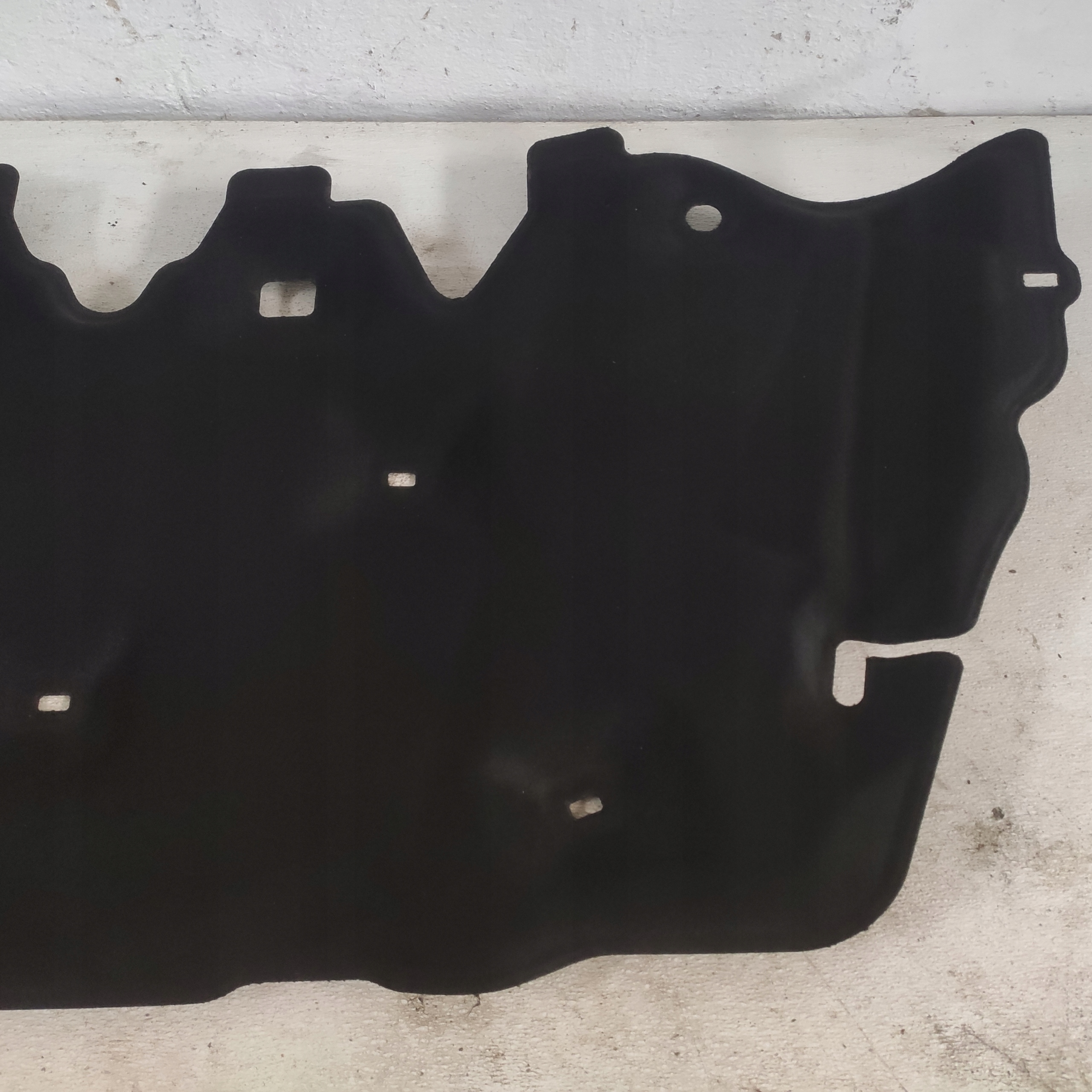 VOLVO V40 II 2016 WYCISZENIE bonnets PODBITKA