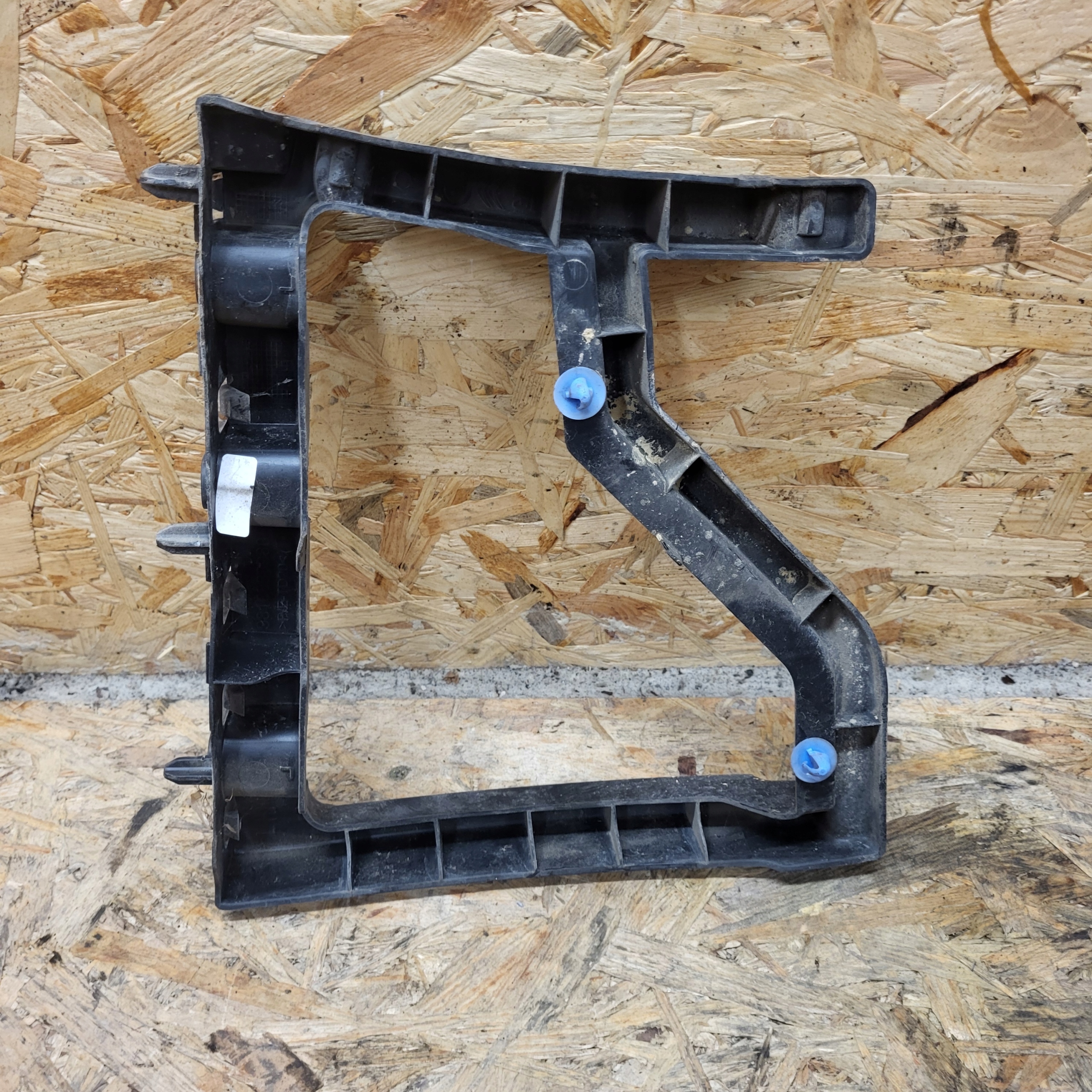 OPEL COMBO E CITROEN BERLINGO TOYOTA PROACE CITY bumper bracket left rear part
